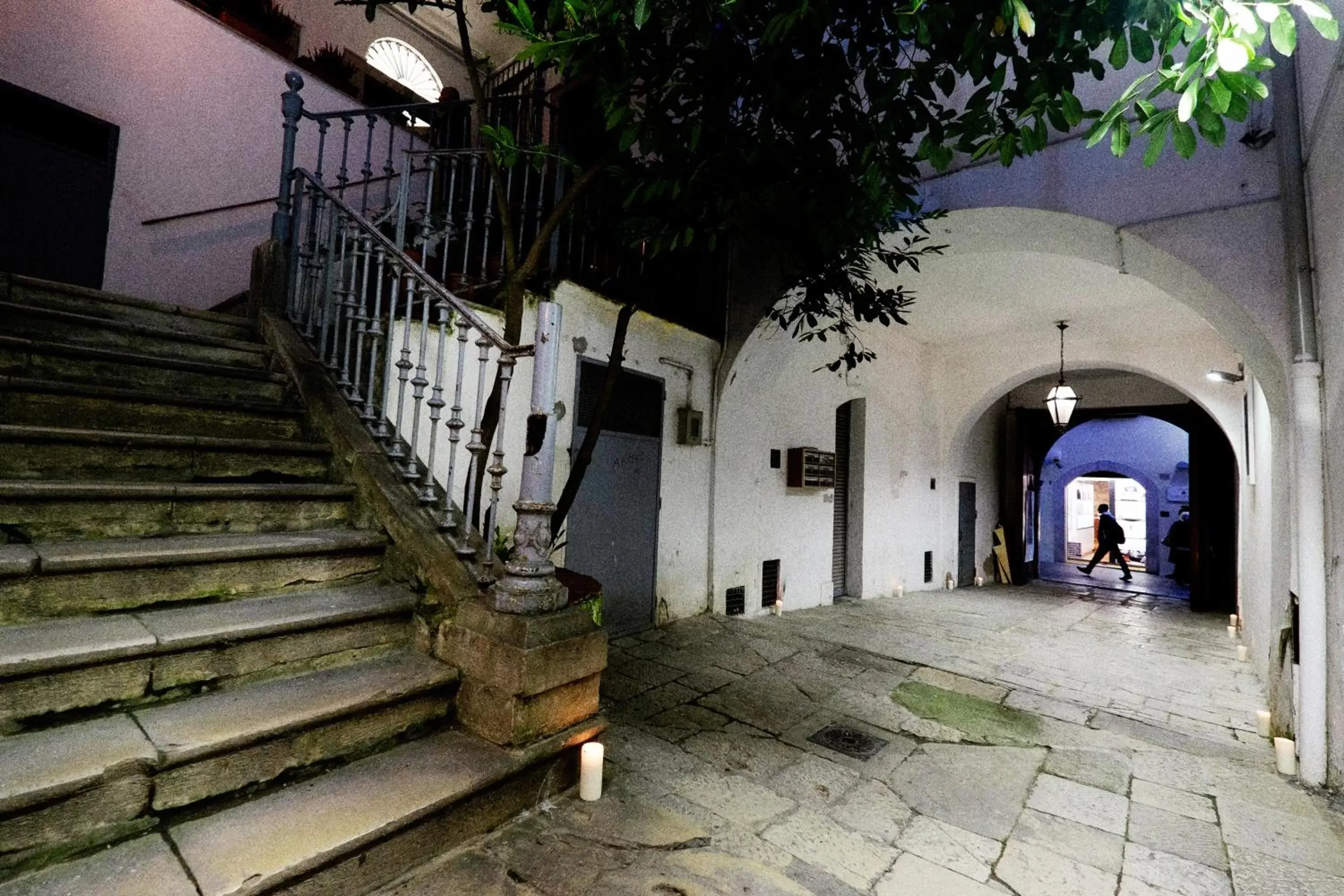 Facade/entrance in Casa Retro'