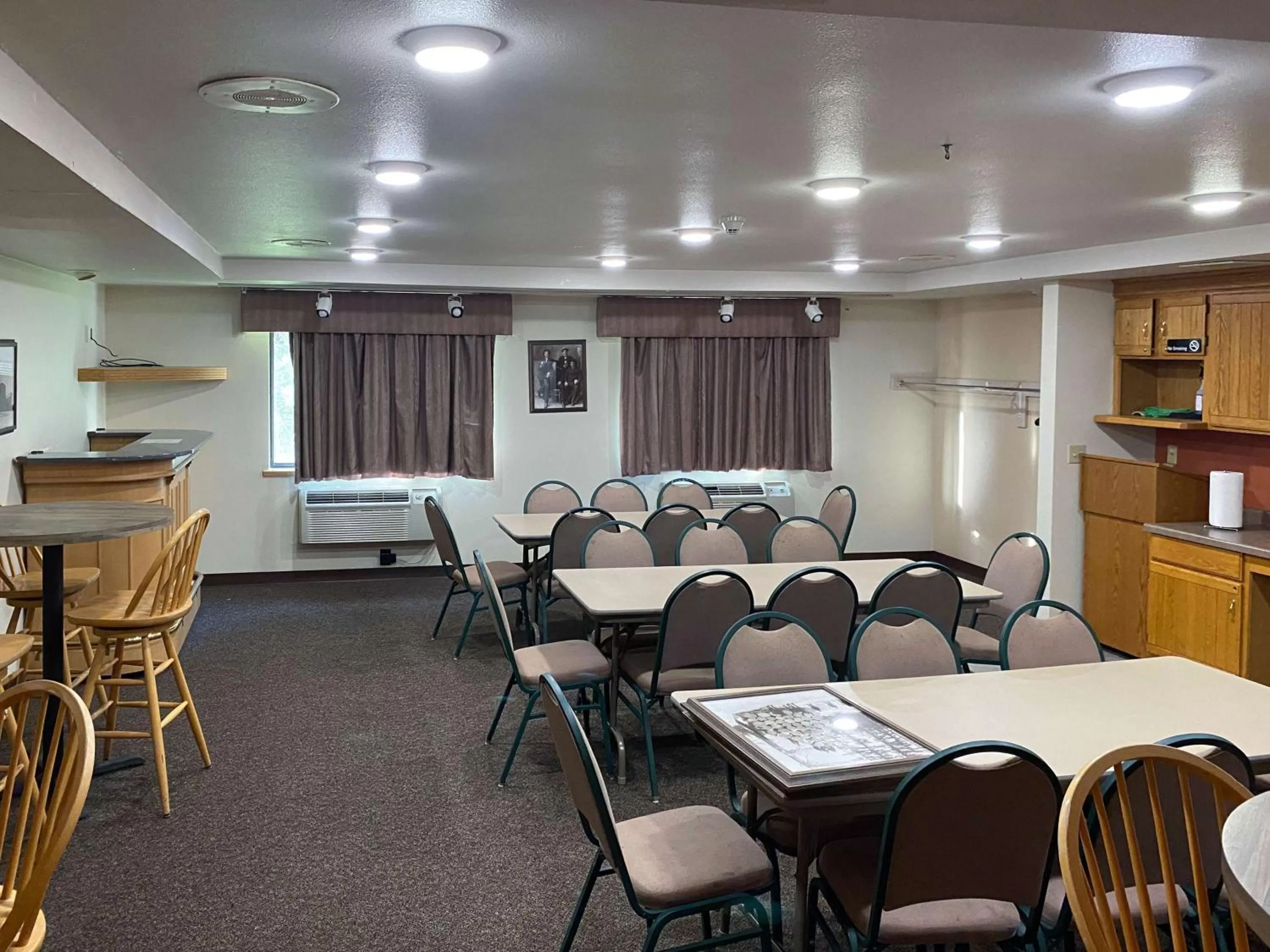 Property building in Motel 6 Norway MI