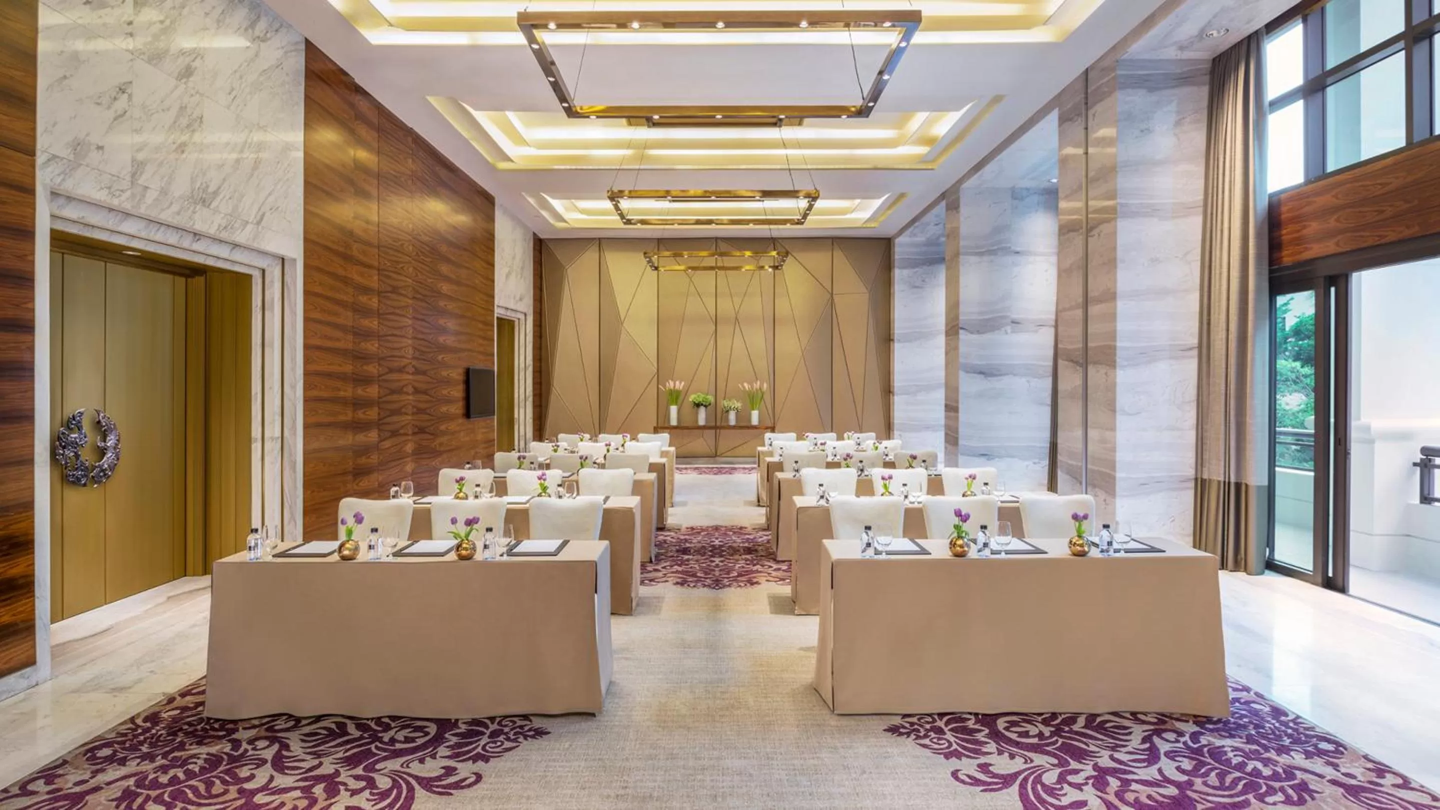 Meeting/conference room in Siam Kempinski Hotel Bangkok