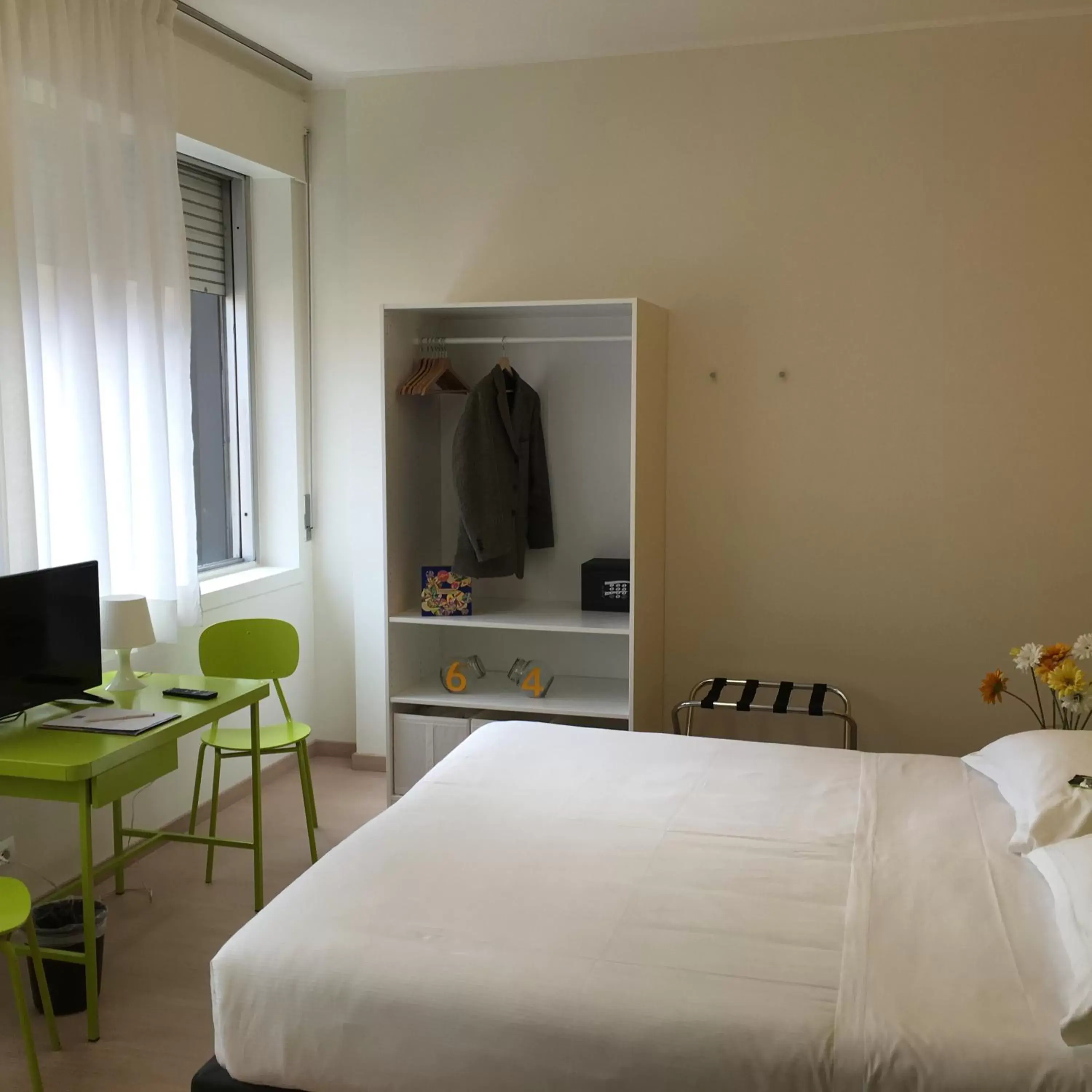 Bedroom, Bed in B&B Hotel Milano Ornato