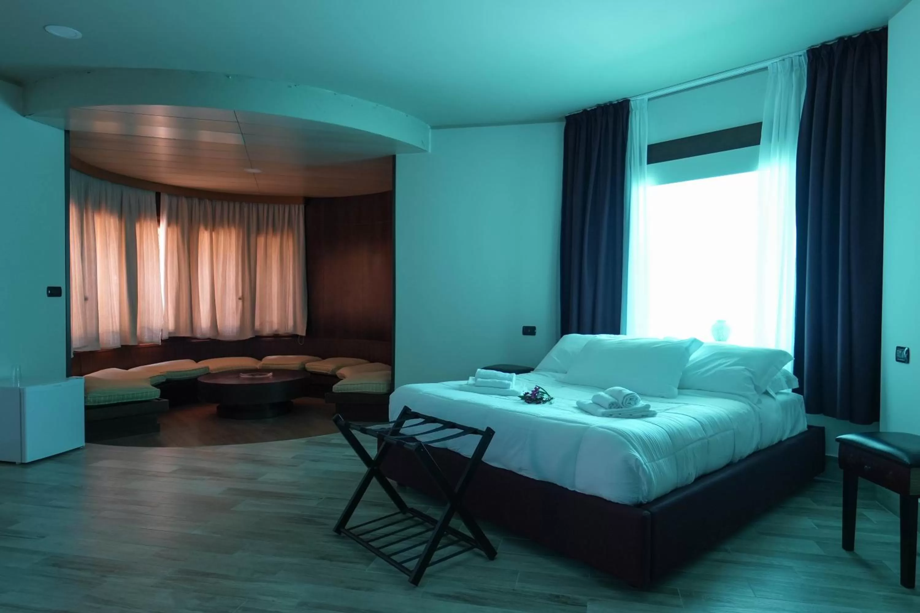 Bed in paradise suite