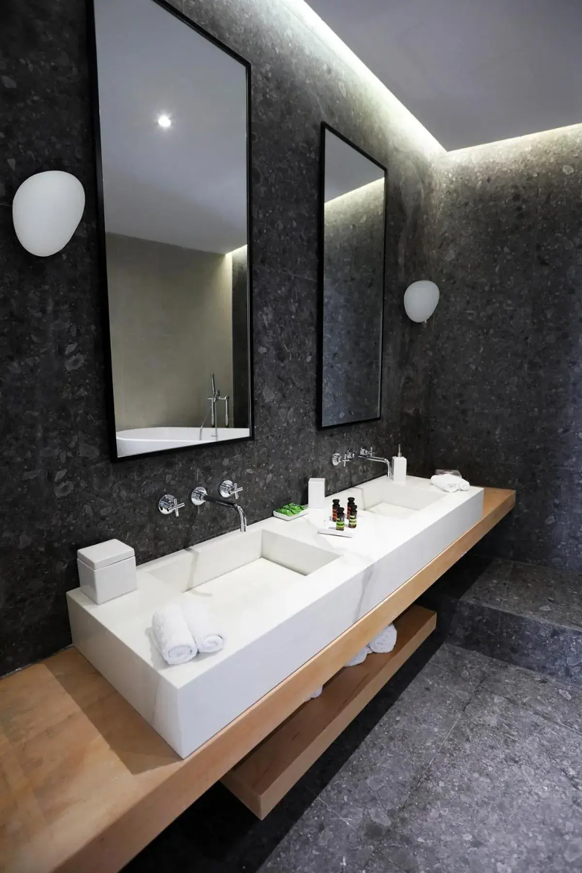 Bathroom in Deliades Mykonos