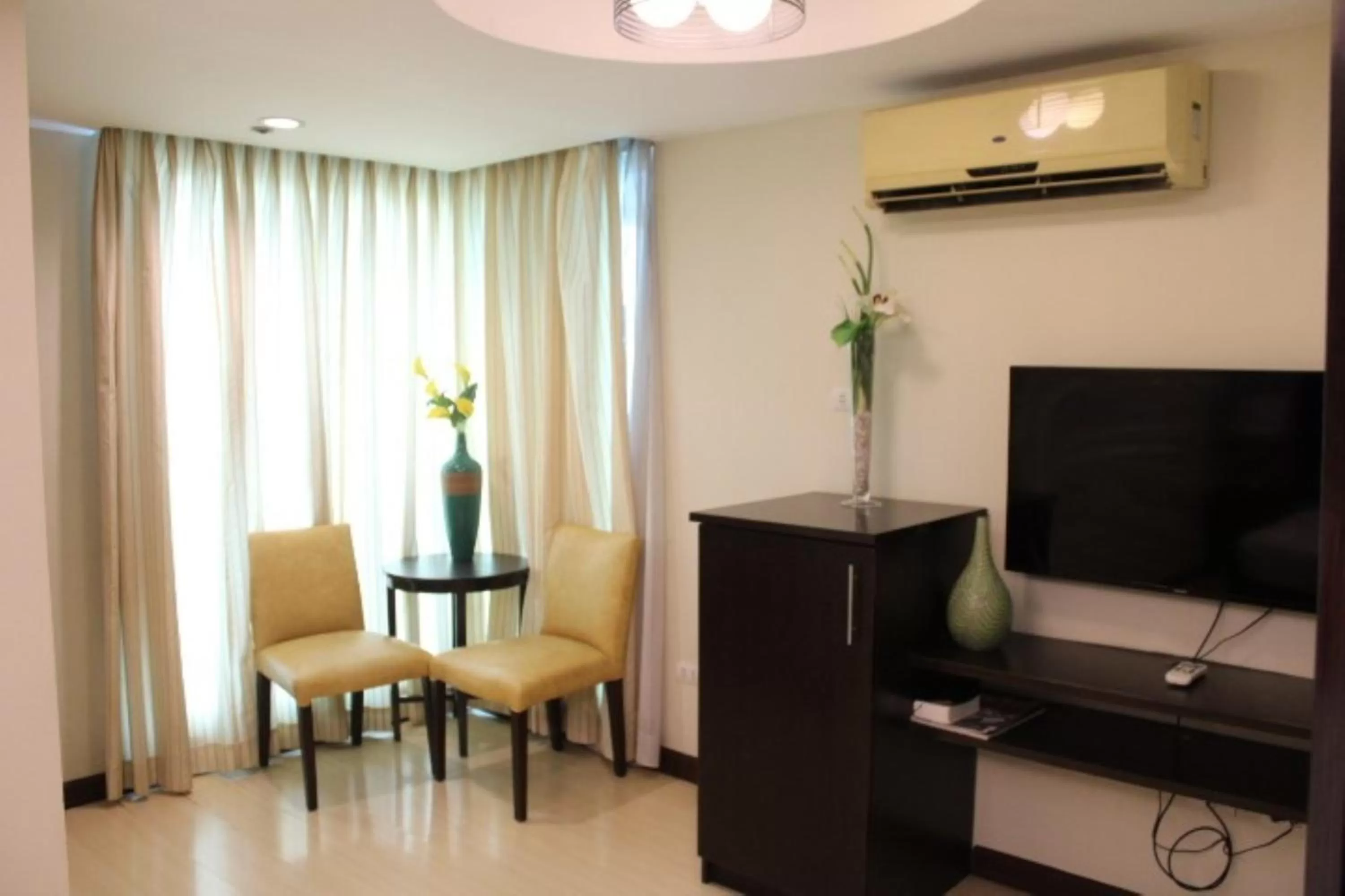 Bedroom in Festive Hotel Makati