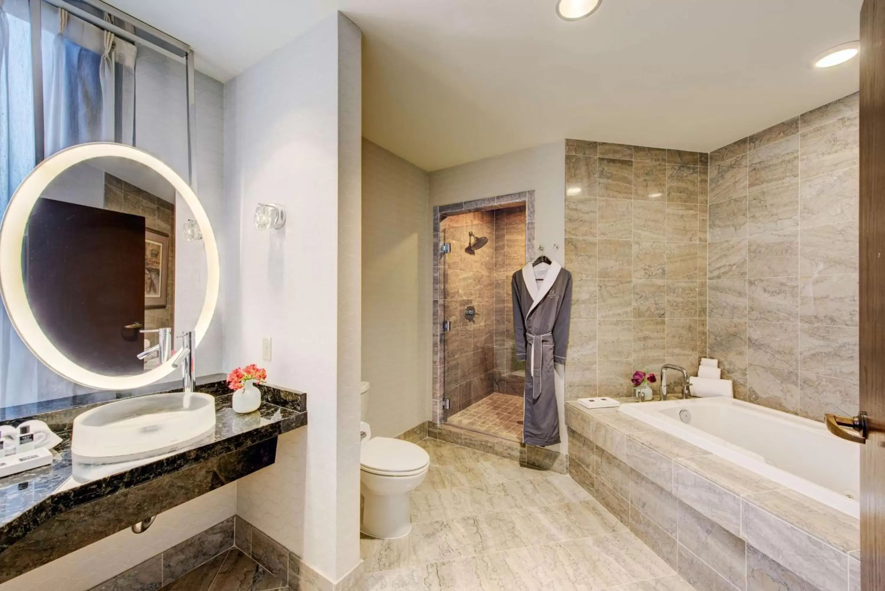 Bathroom in Hilton Motif Seattle