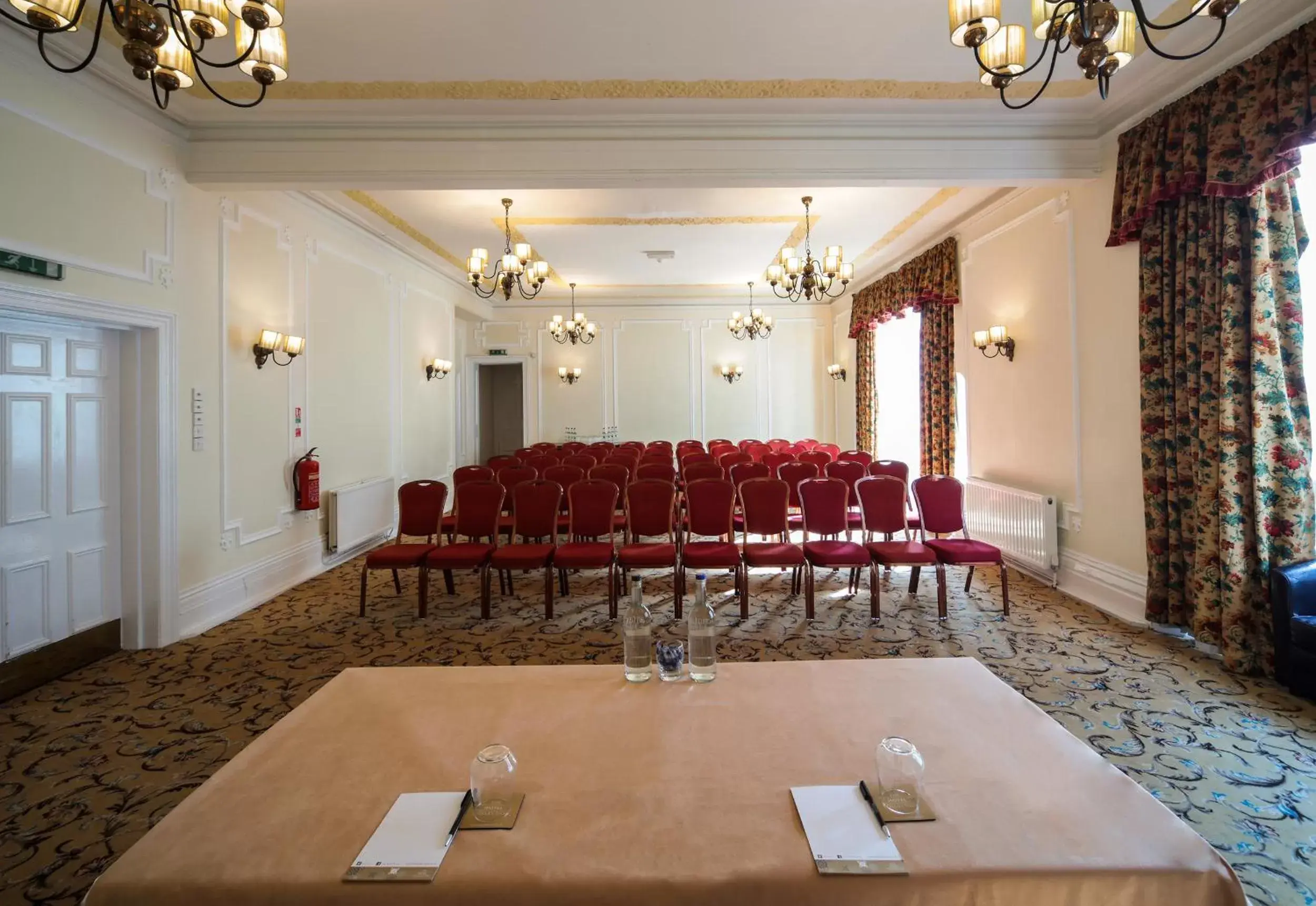 Business facilities, Business Area/Conference Room in The Old Ship Hotel