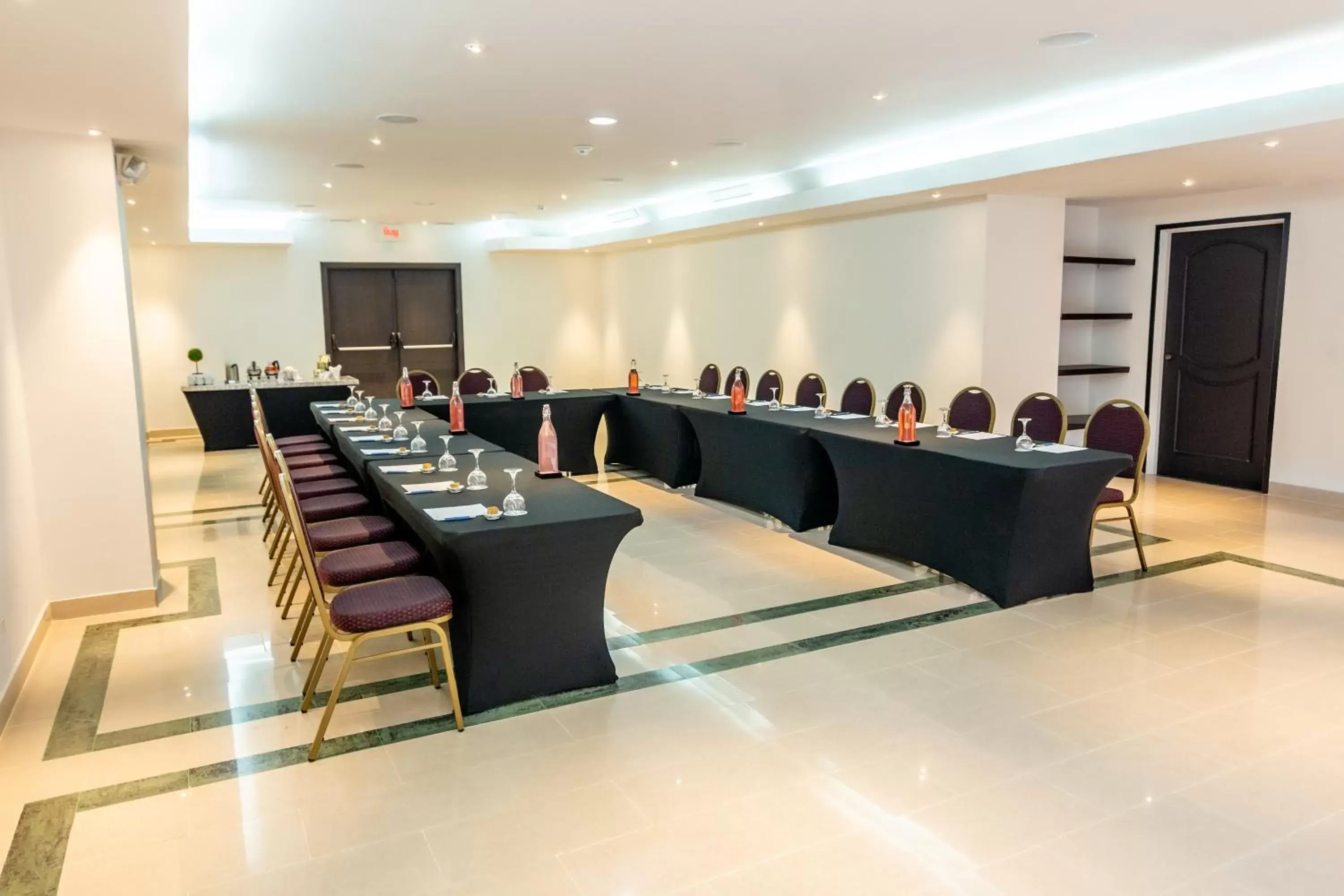 Meeting/conference room in Sonesta Hotel Cali