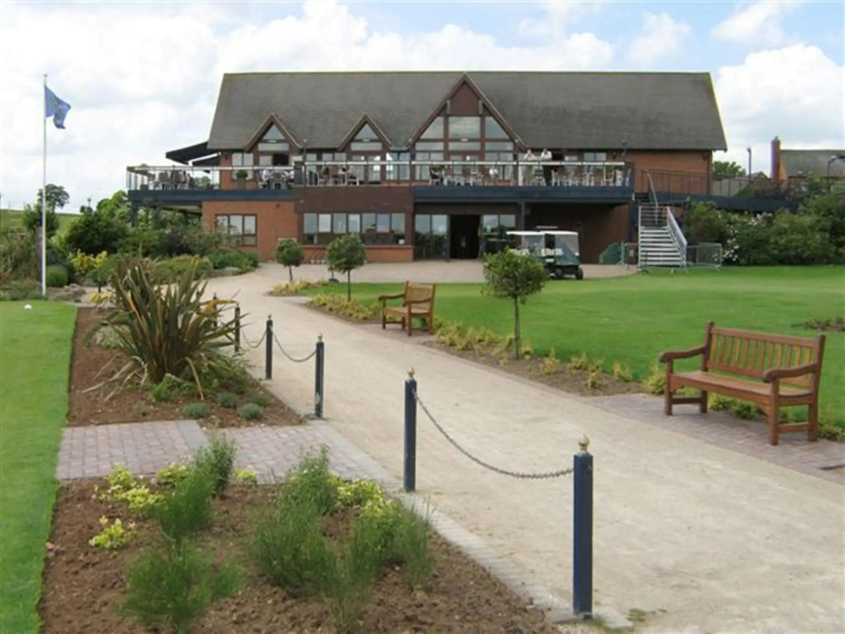 Golfcourse, Property Building in Morley Hayes Hotel