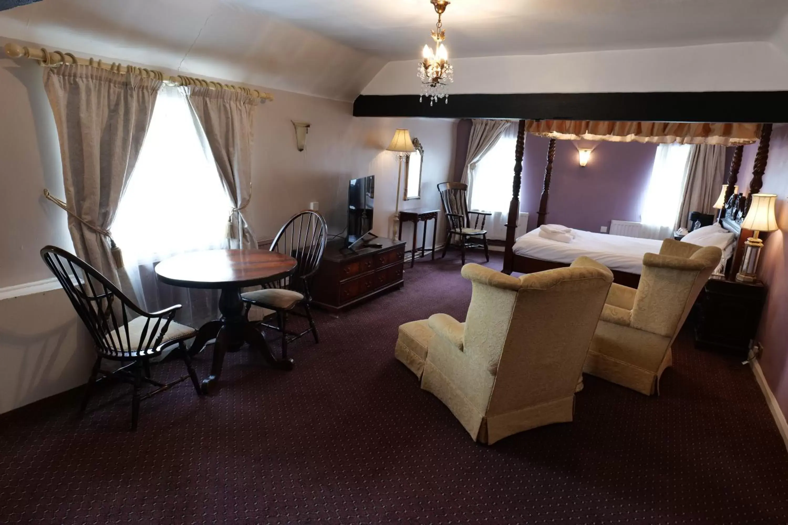 Seating Area in The Mary Arden Inn