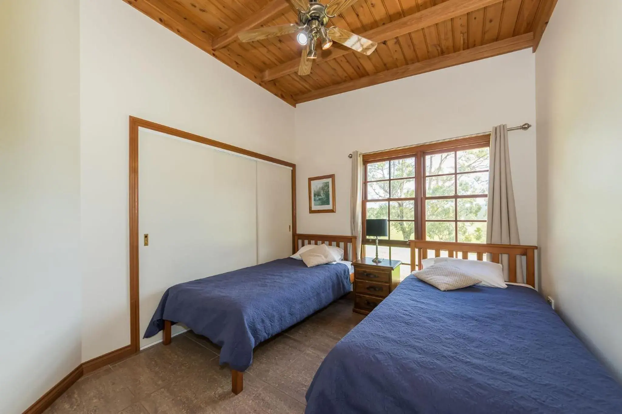 Bedroom, Bed in Clarendon Forest Retreat