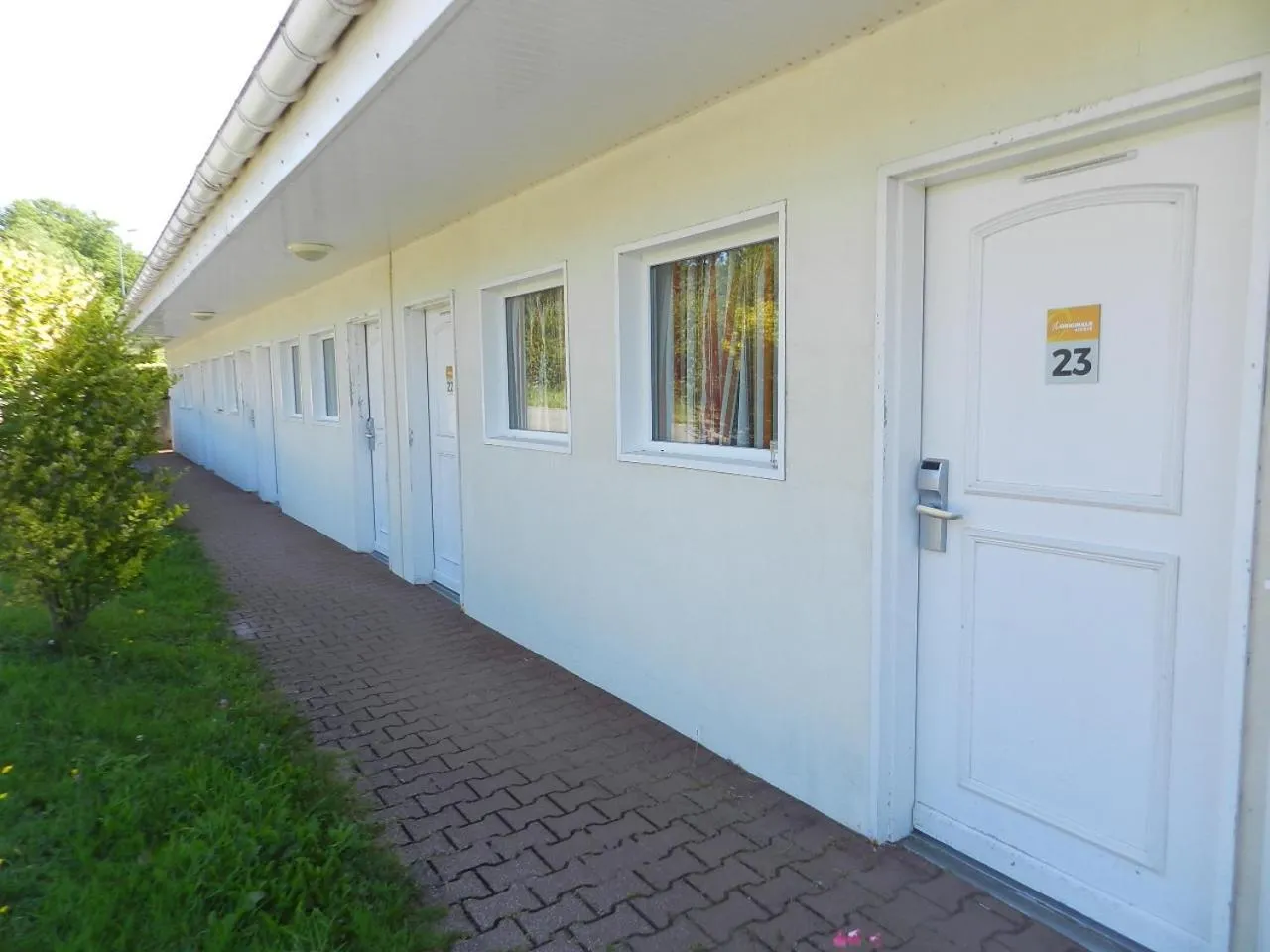 Facade/entrance in The Originals Access, Hôtel Tulle
