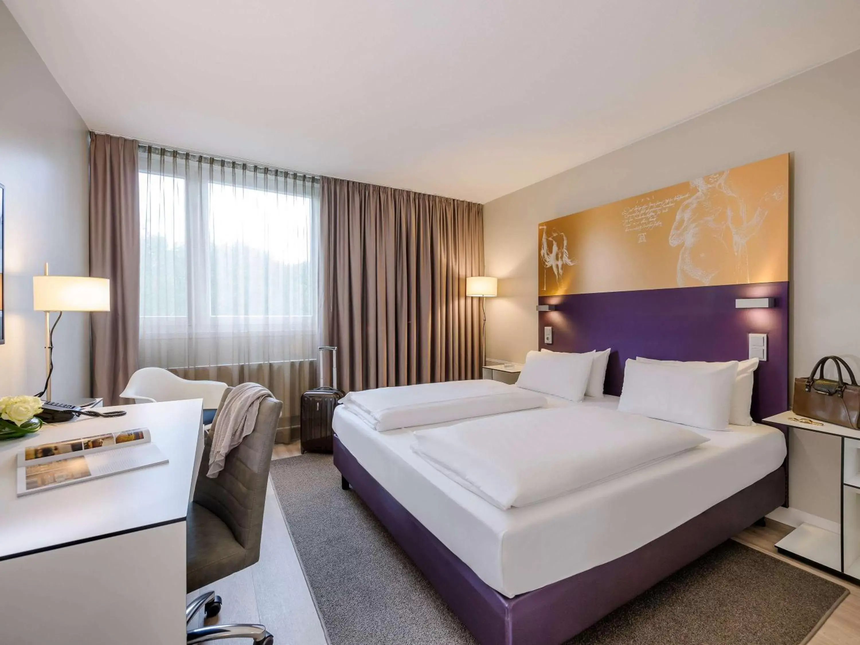 Photo of the whole room, Bed in Congress Hotel Mercure Nürnberg an der Messe