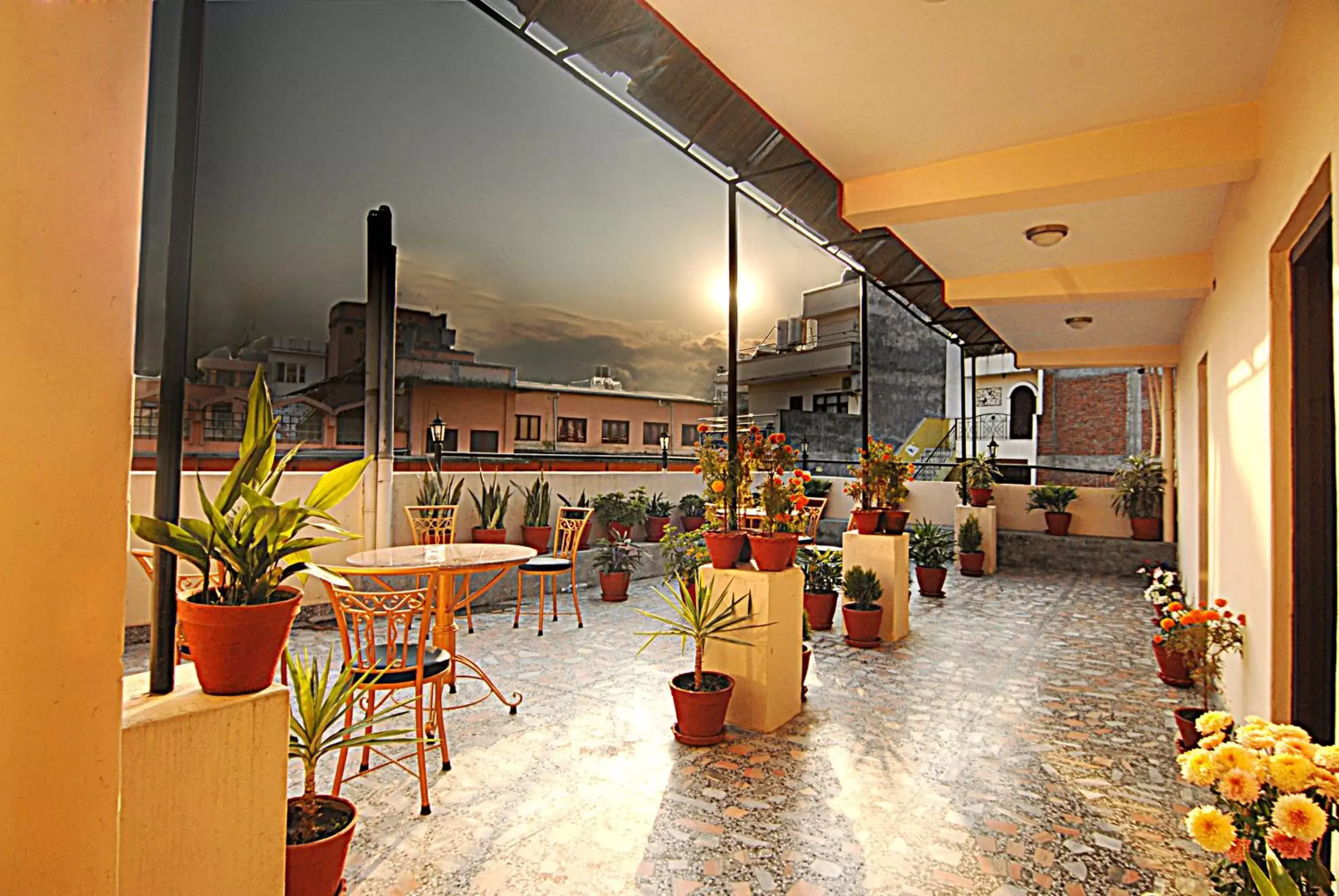 Garden, Restaurant/Places to Eat in Kathmandu Grand Hotel