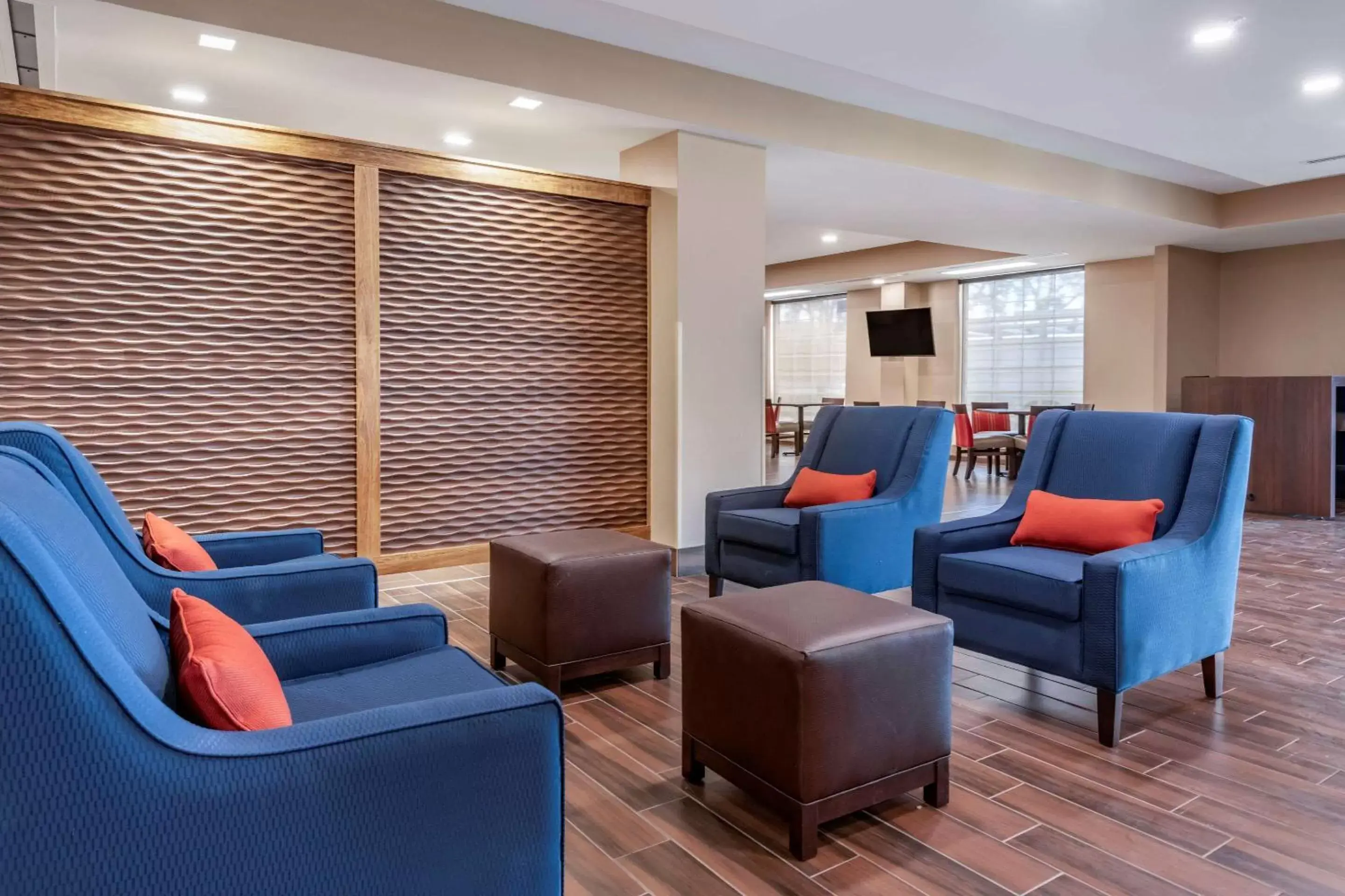 Lobby or reception, Seating Area in Comfort Suites Daytona Beach - Speedway