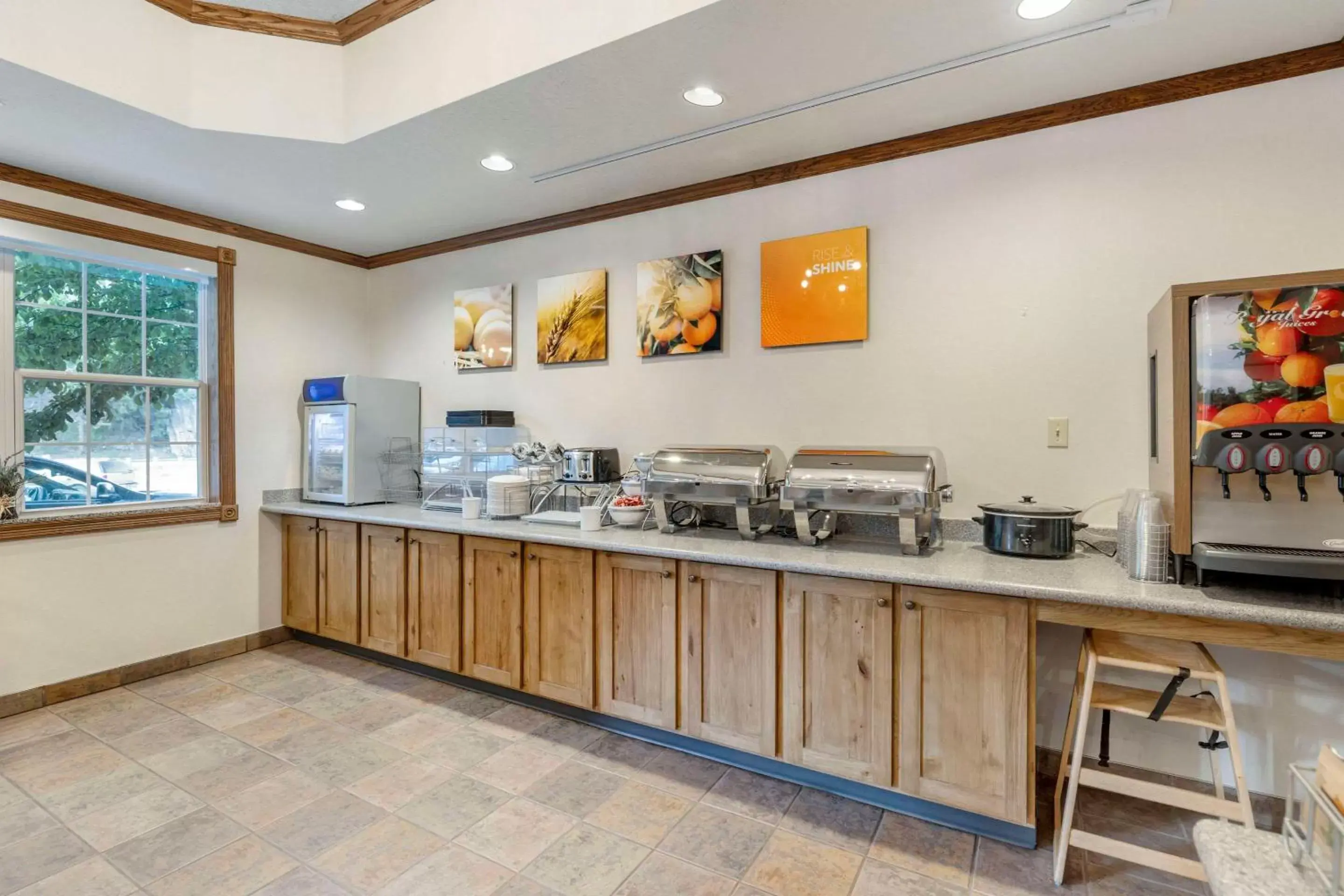 Breakfast, Restaurant/Places to Eat in Comfort Inn & Suites Mt Rushmore