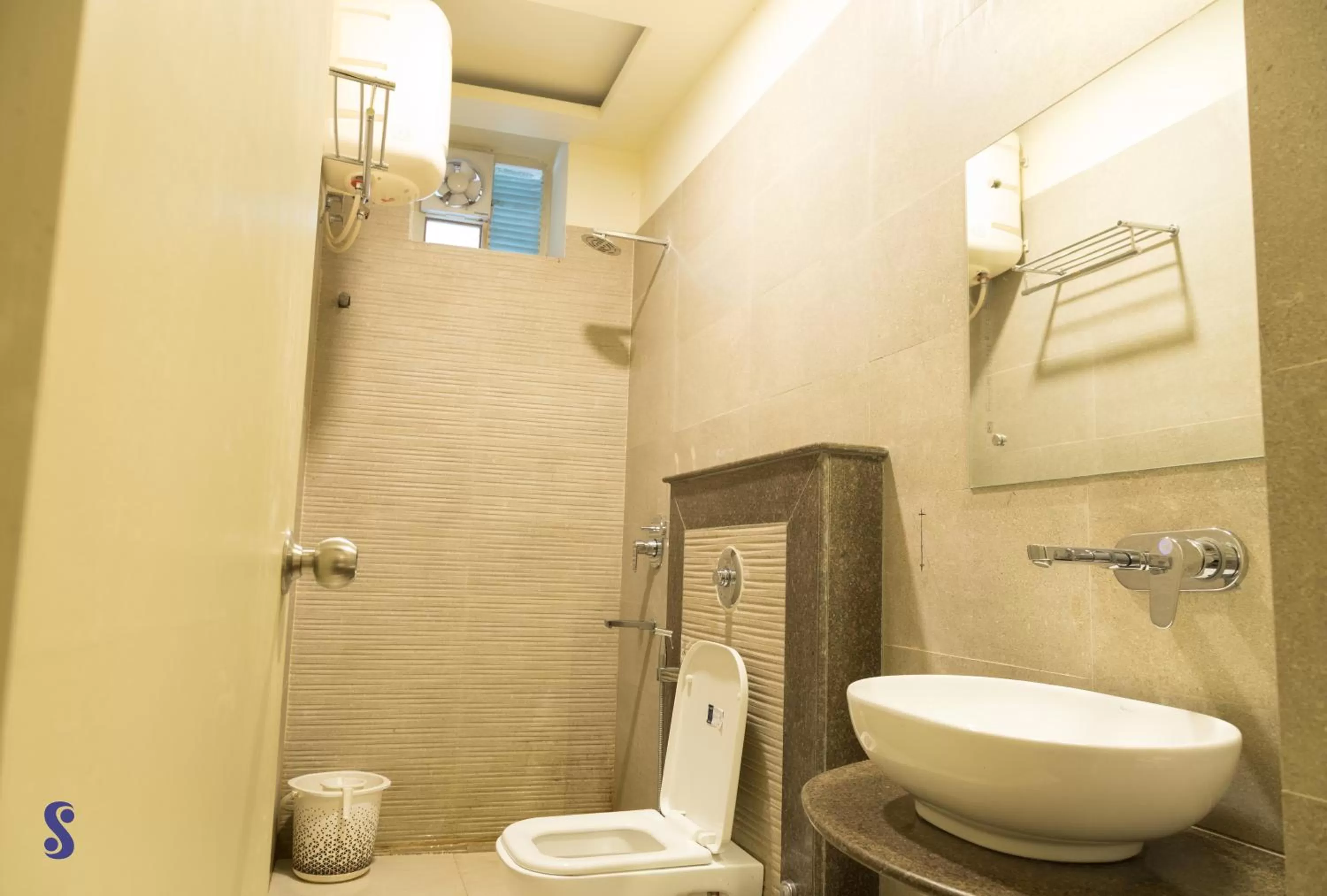 Shower, Bathroom in Safarnama Varanasi