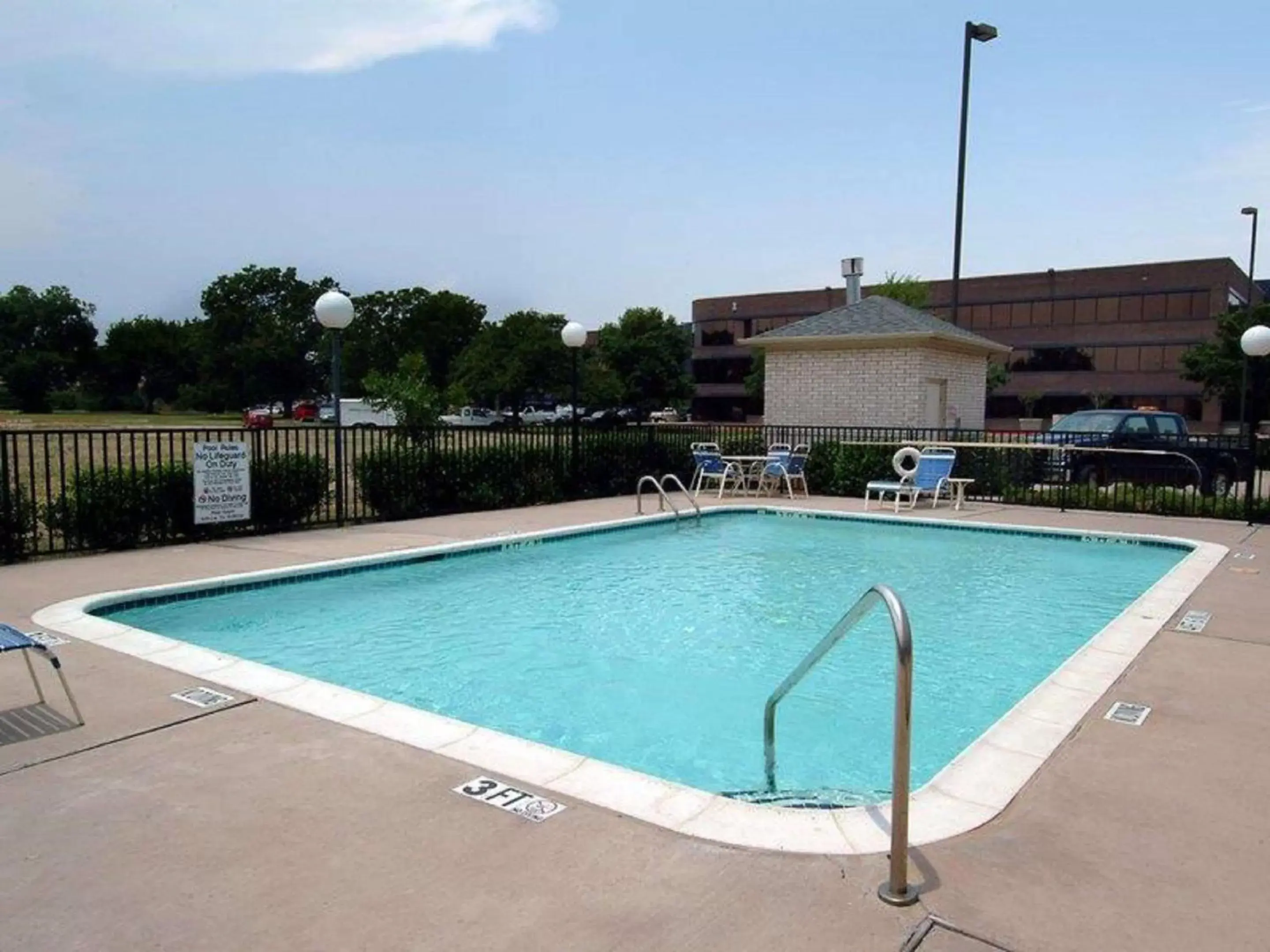 On site, Swimming Pool in Best Western Northwest Inn