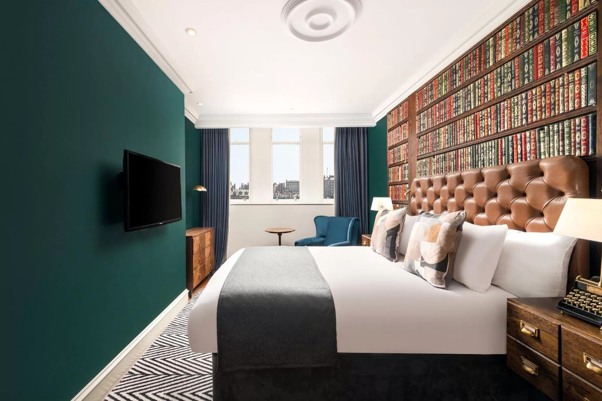 Photo of the whole room, Bed in Hotel Indigo - Edinburgh - Princes Street by IHG