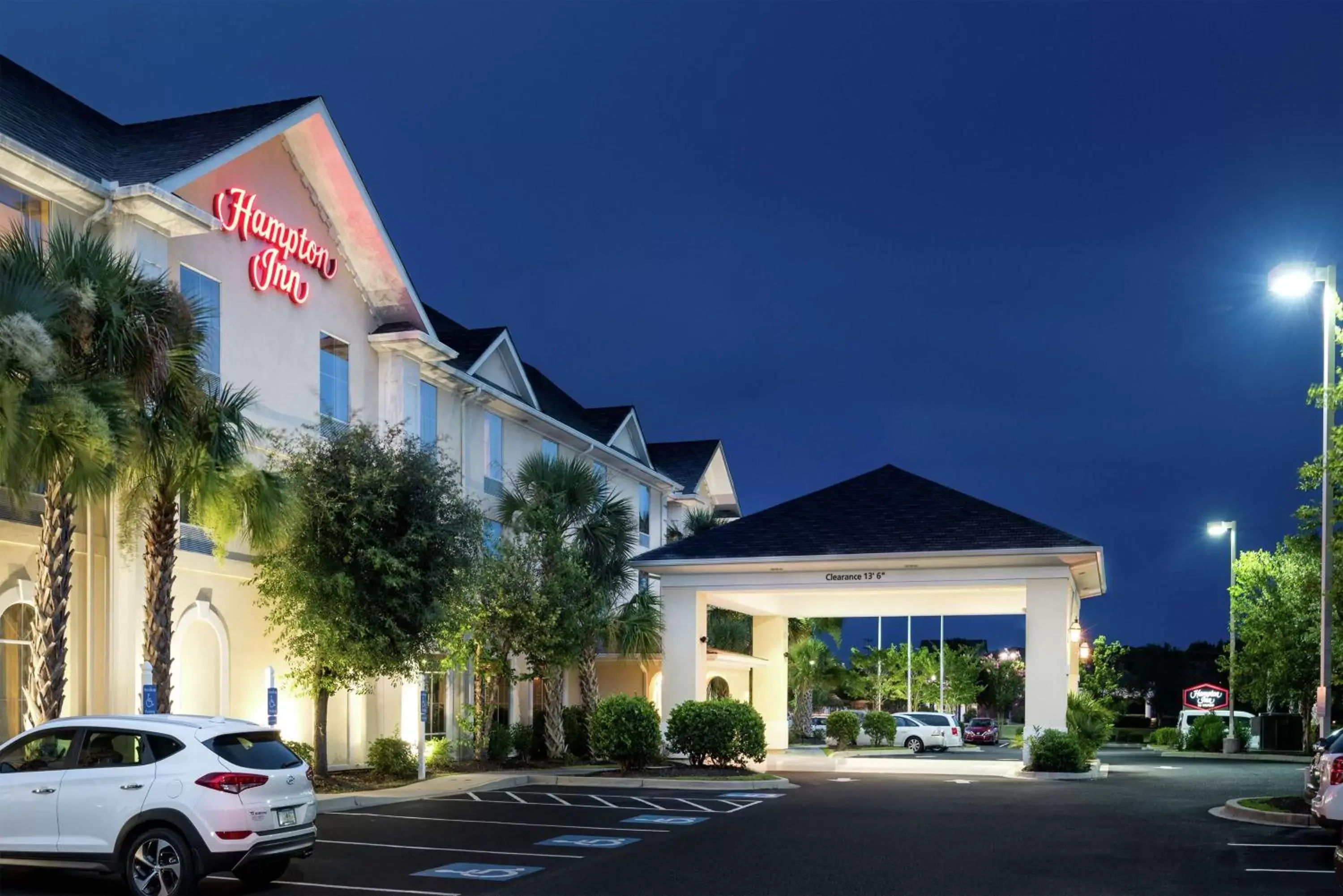 Property Building in Hampton Inn Murrells Inlet/Myrtle Beach Area