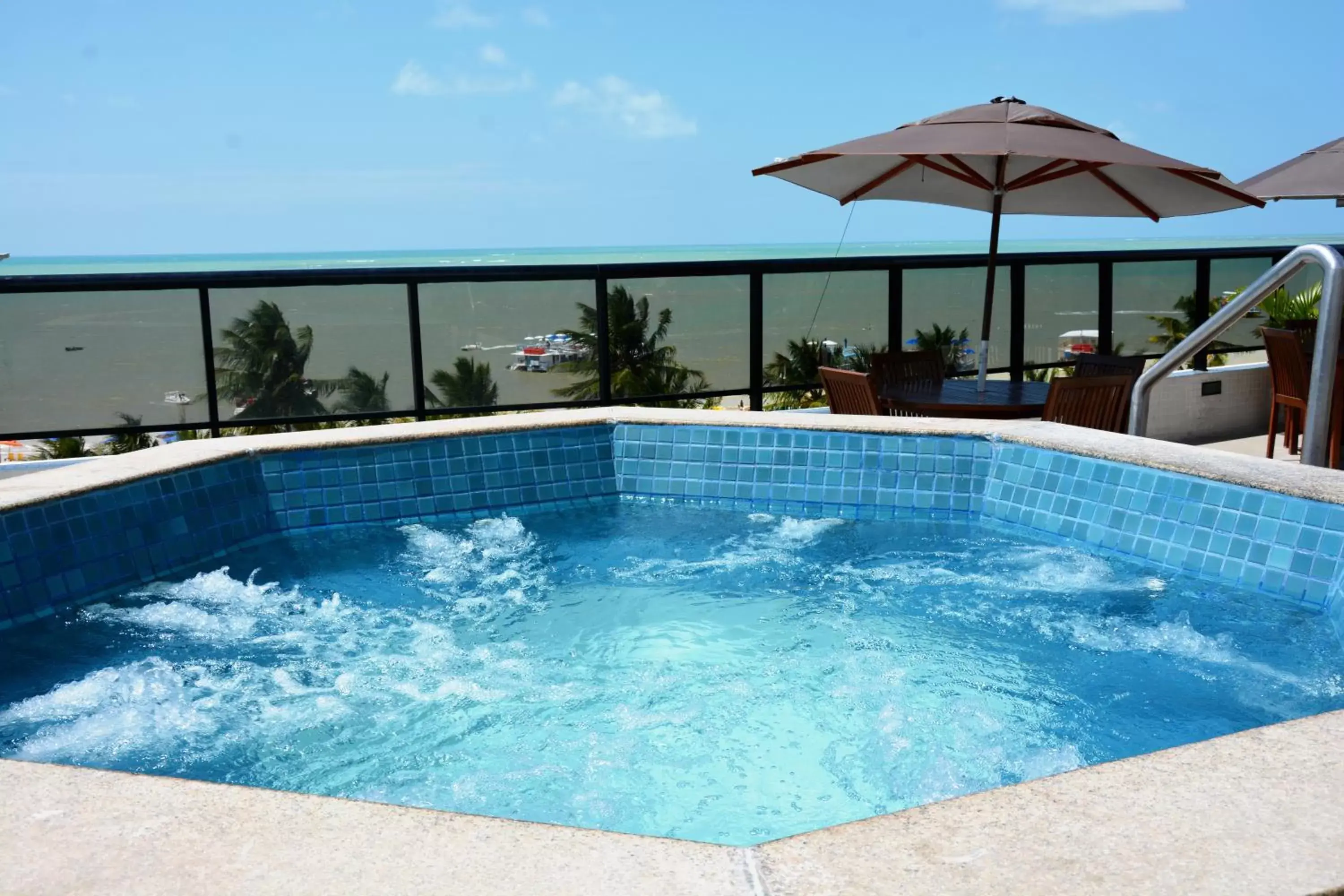 Pool view, Swimming Pool in Atlântico Praia Hotel