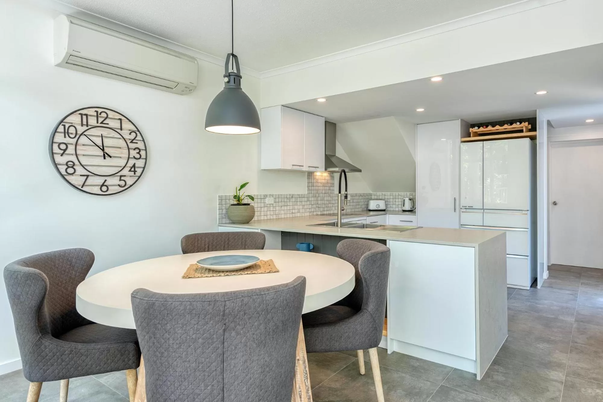 Kitchen or kitchenette in Tropical Nites Holiday Townhouses