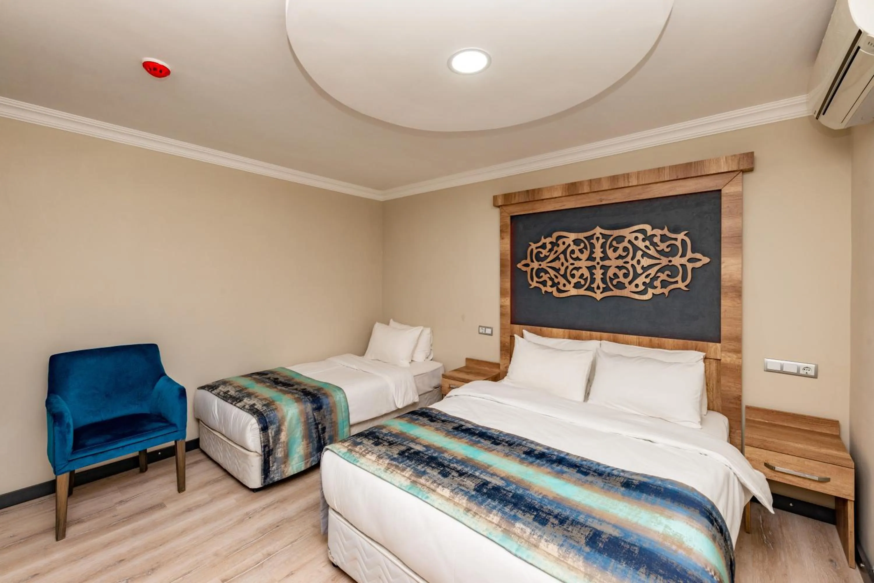 Bed in Linda Expo Palace