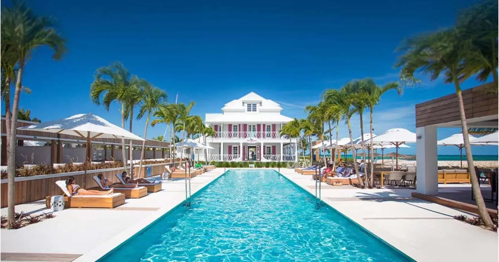 Swimming Pool in Palm Cay Marina and Resort