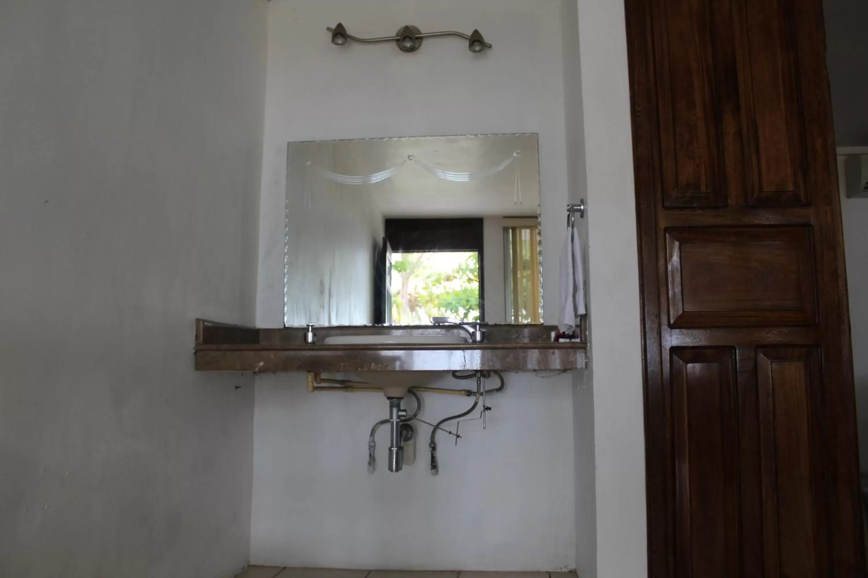 Bathroom, Kitchen/Kitchenette in Freedom Shores "La Gringa" Hotel - Universally Designed