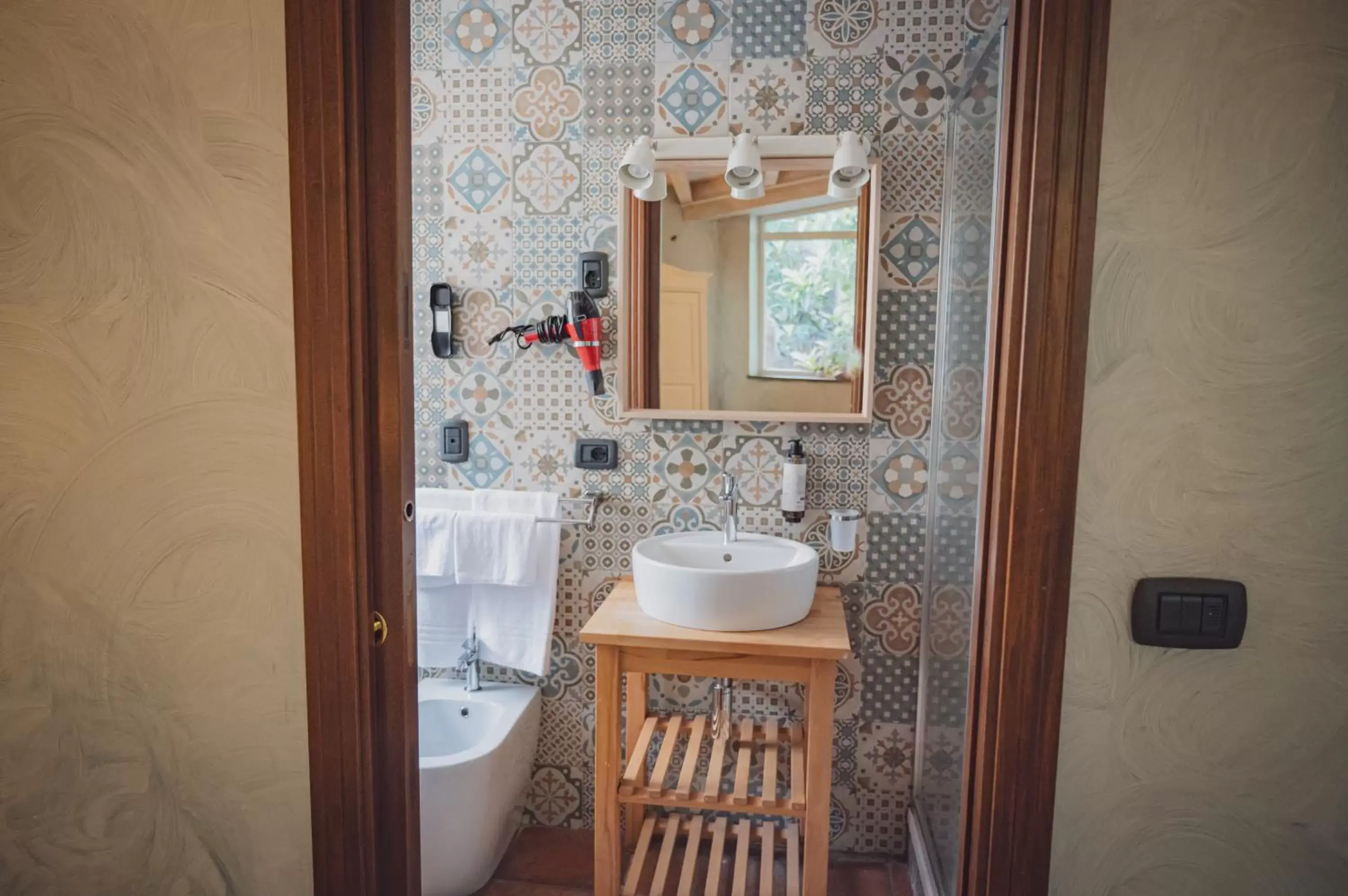 Toilet, Bathroom in La Dimora del Faro