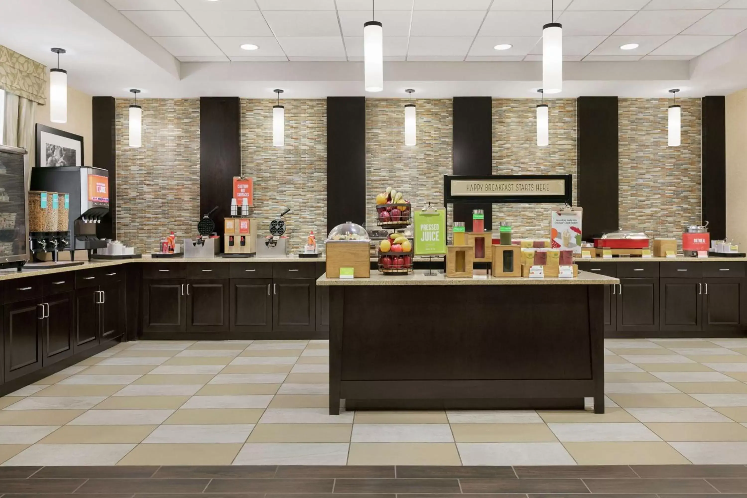 Breakfast, Restaurant/Places to Eat in Hampton Inn Washington-Dulles International Airport South