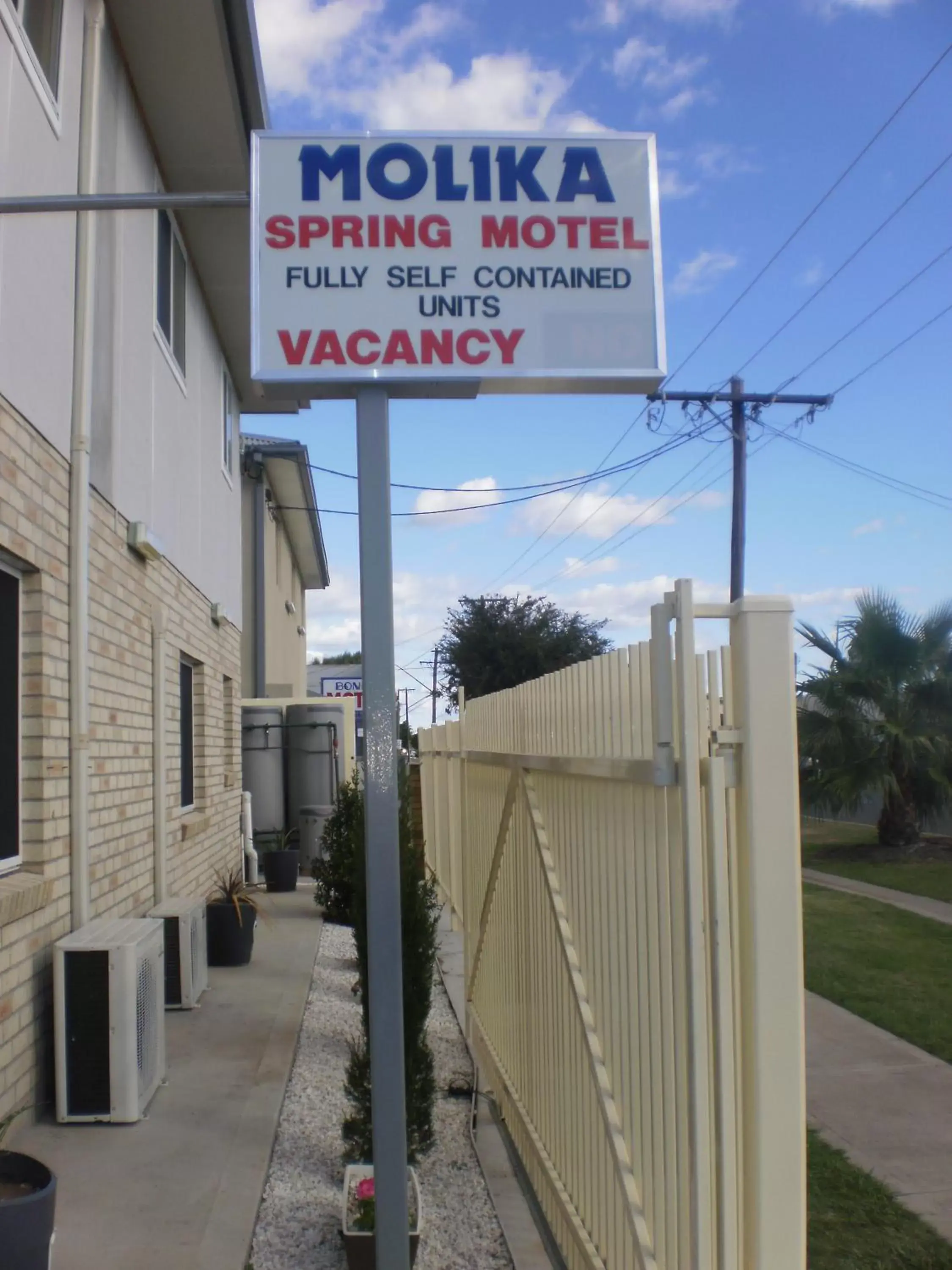 Property building in Molika Springs Motel