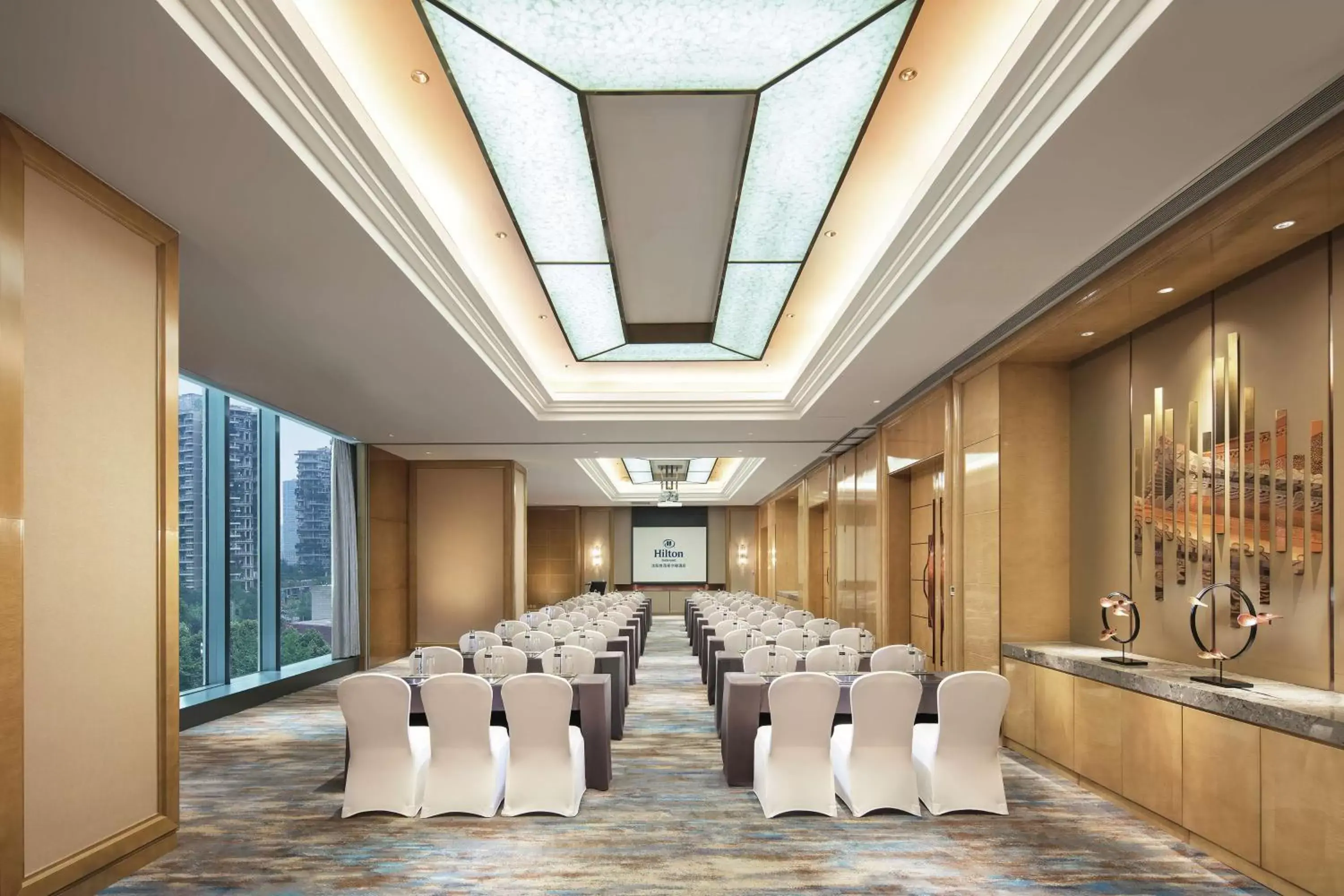 Meeting/conference room in Hilton Shenyang