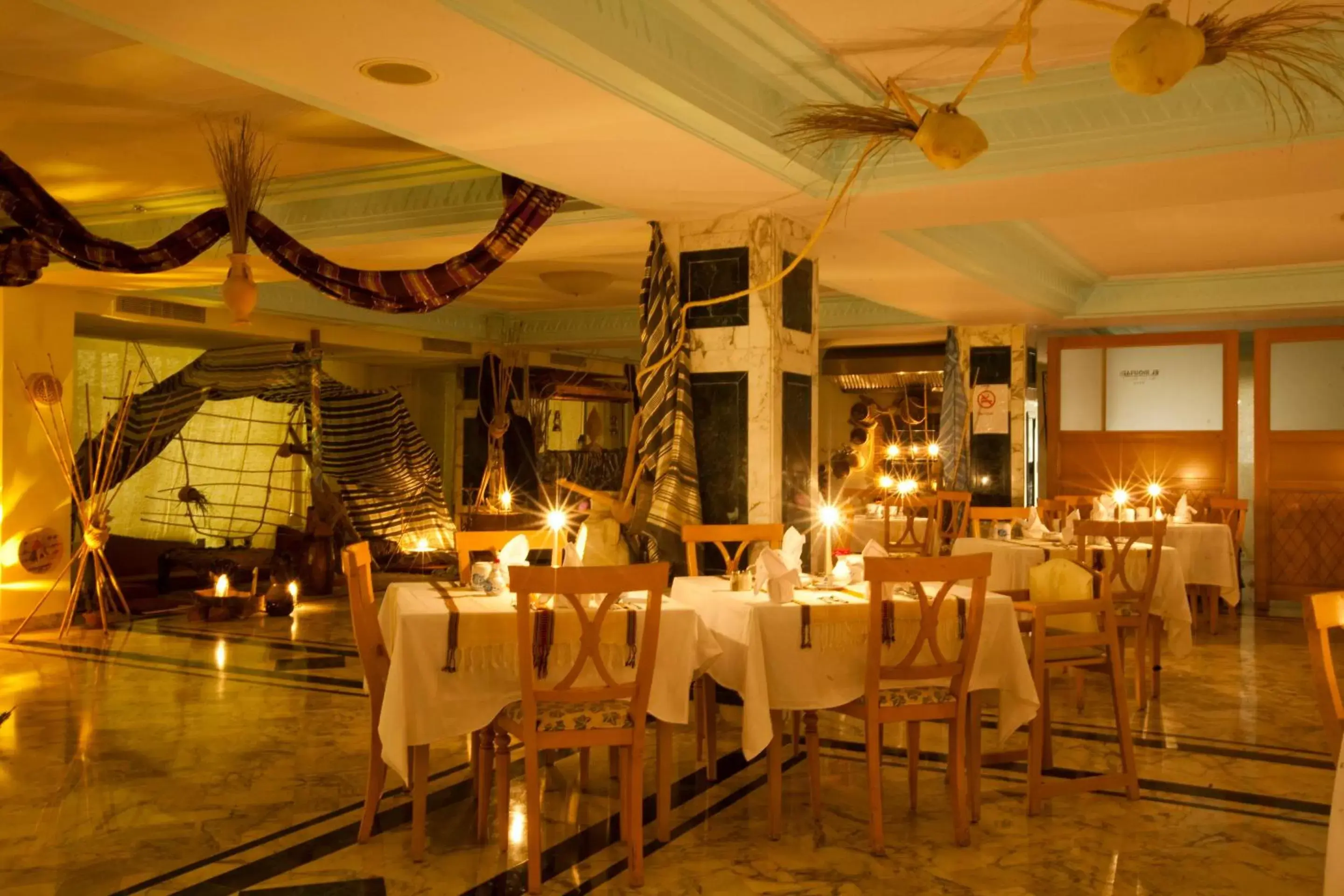 Restaurant/places to eat in El Mouradi Djerba Menzel Restaurant/places to eat in El Mouradi Djerba Menzel