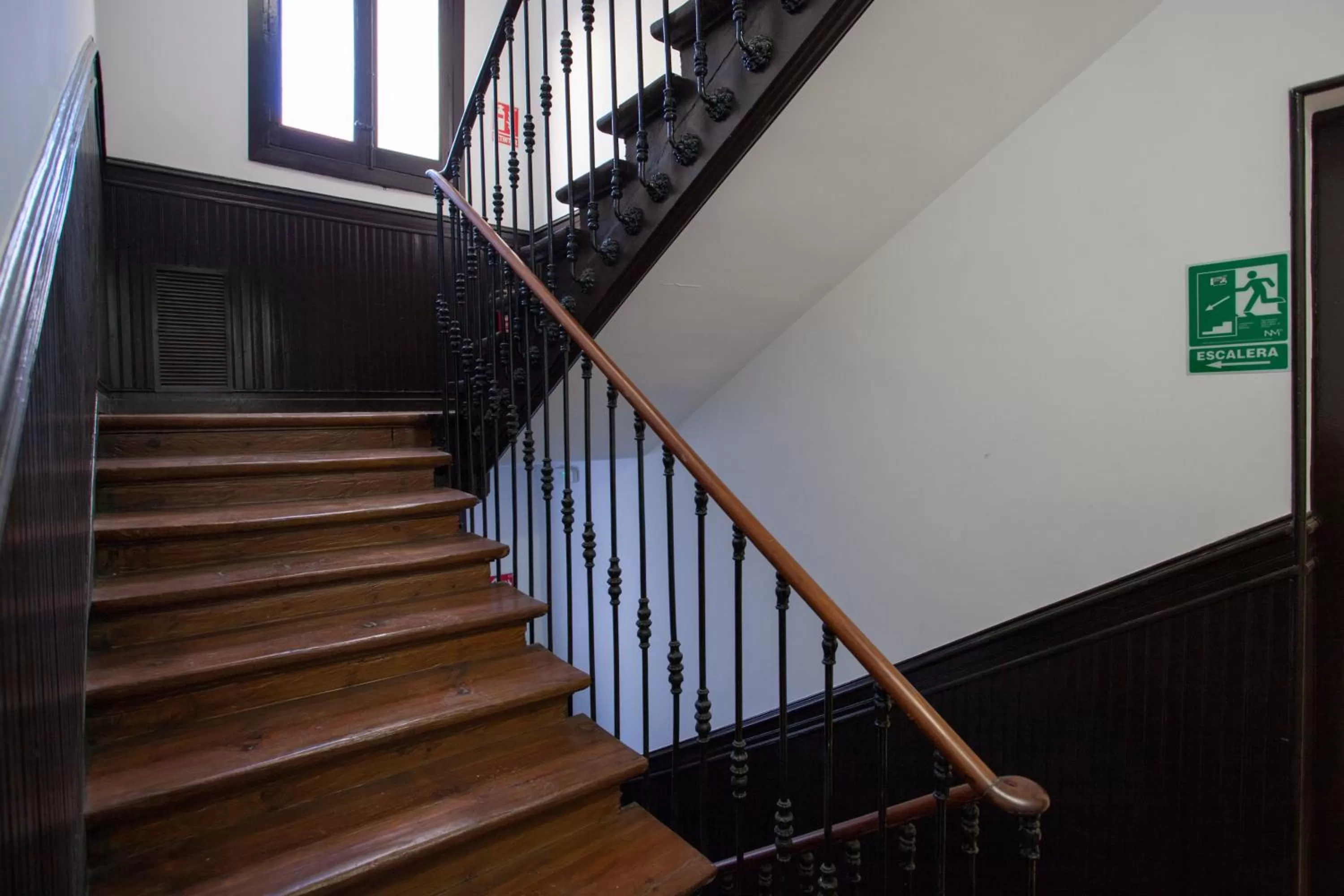 Lobby or reception in Gran Central Suites