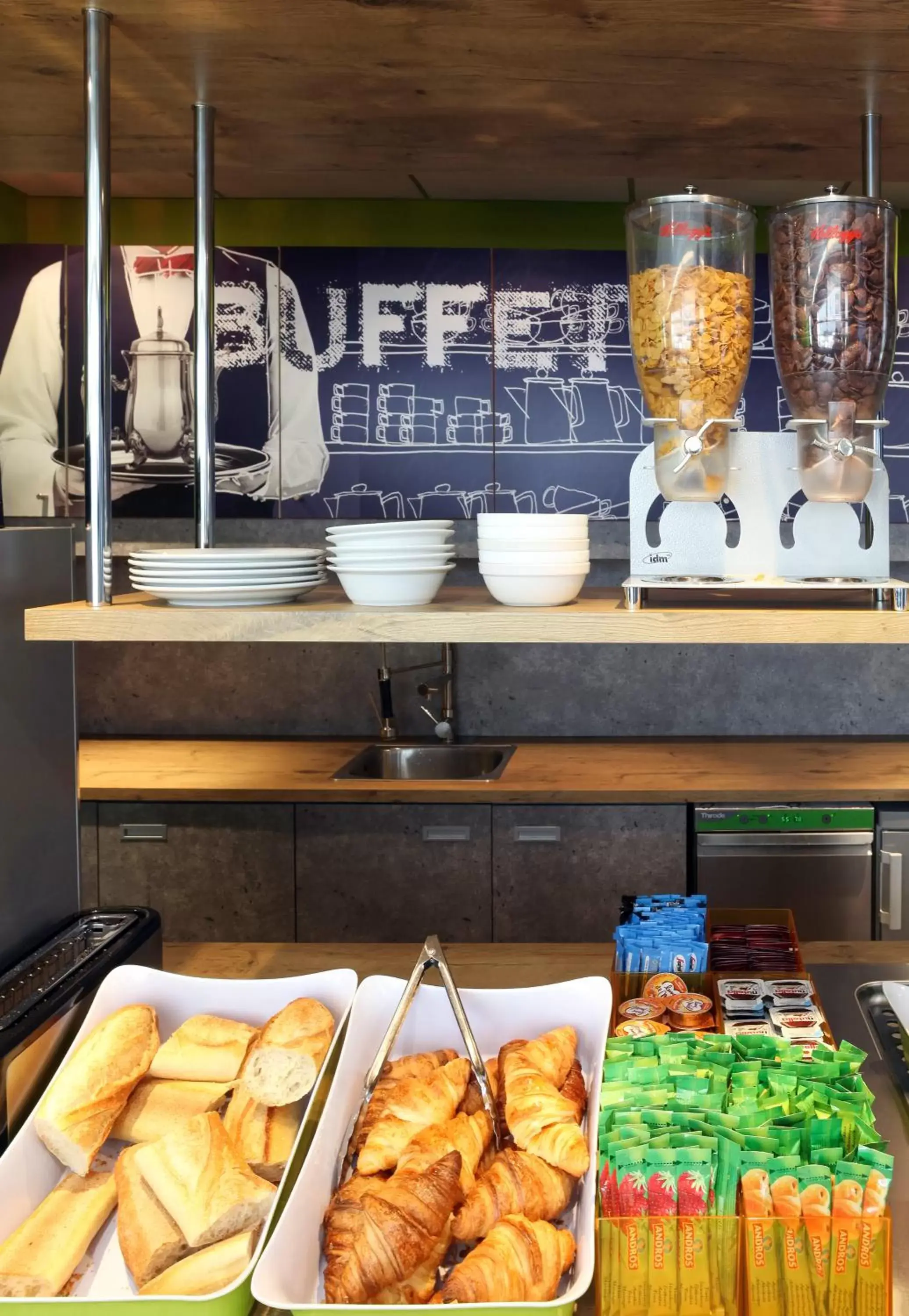 Food and drinks, Coffee/Tea Facilities in Hotel Ibis Budget Nancy Centre