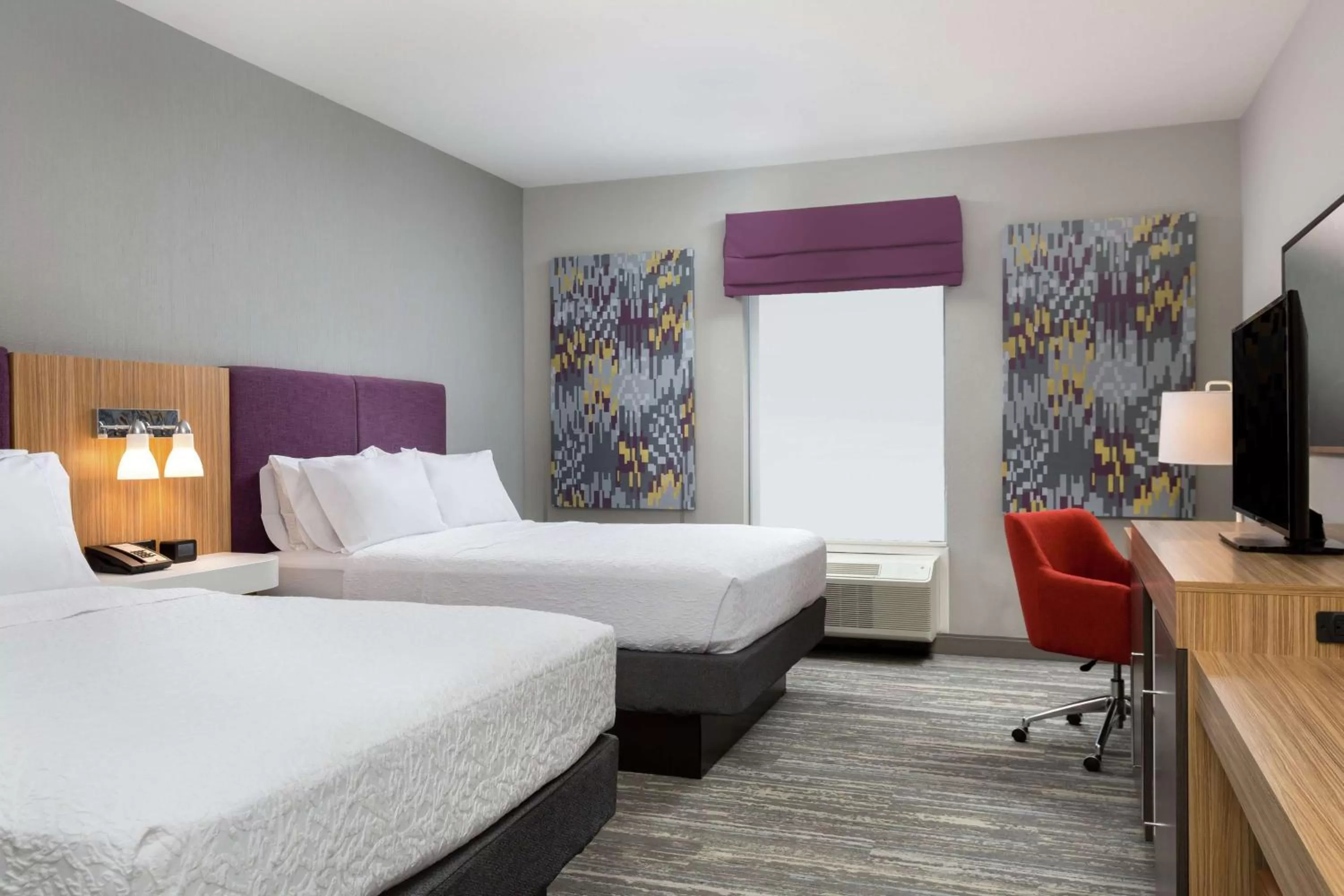 Bedroom, Bed in Hampton Inn & Suites Reno/Sparks