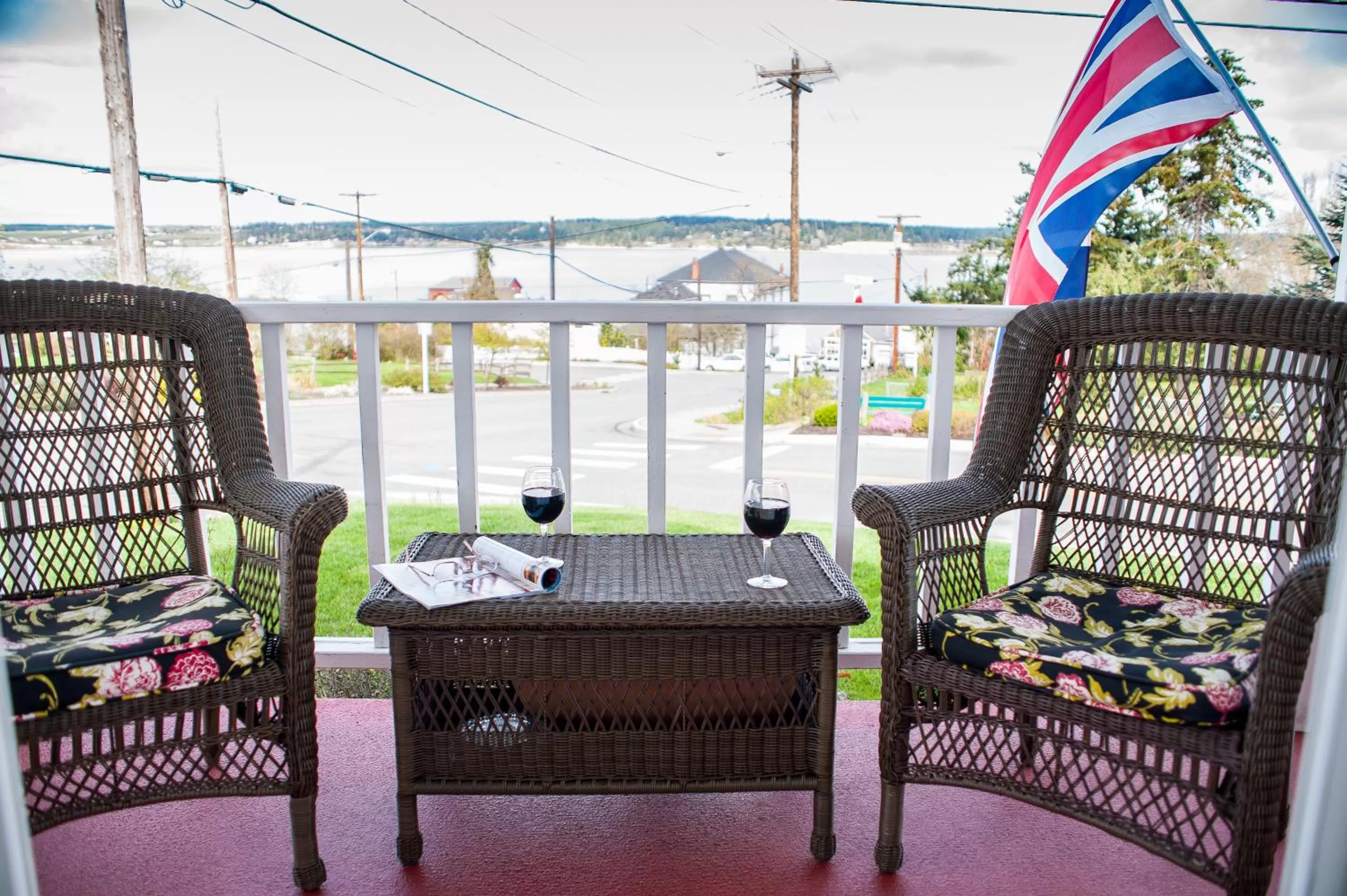 Patio, Balcony/Terrace in Anchorage Inn B&B