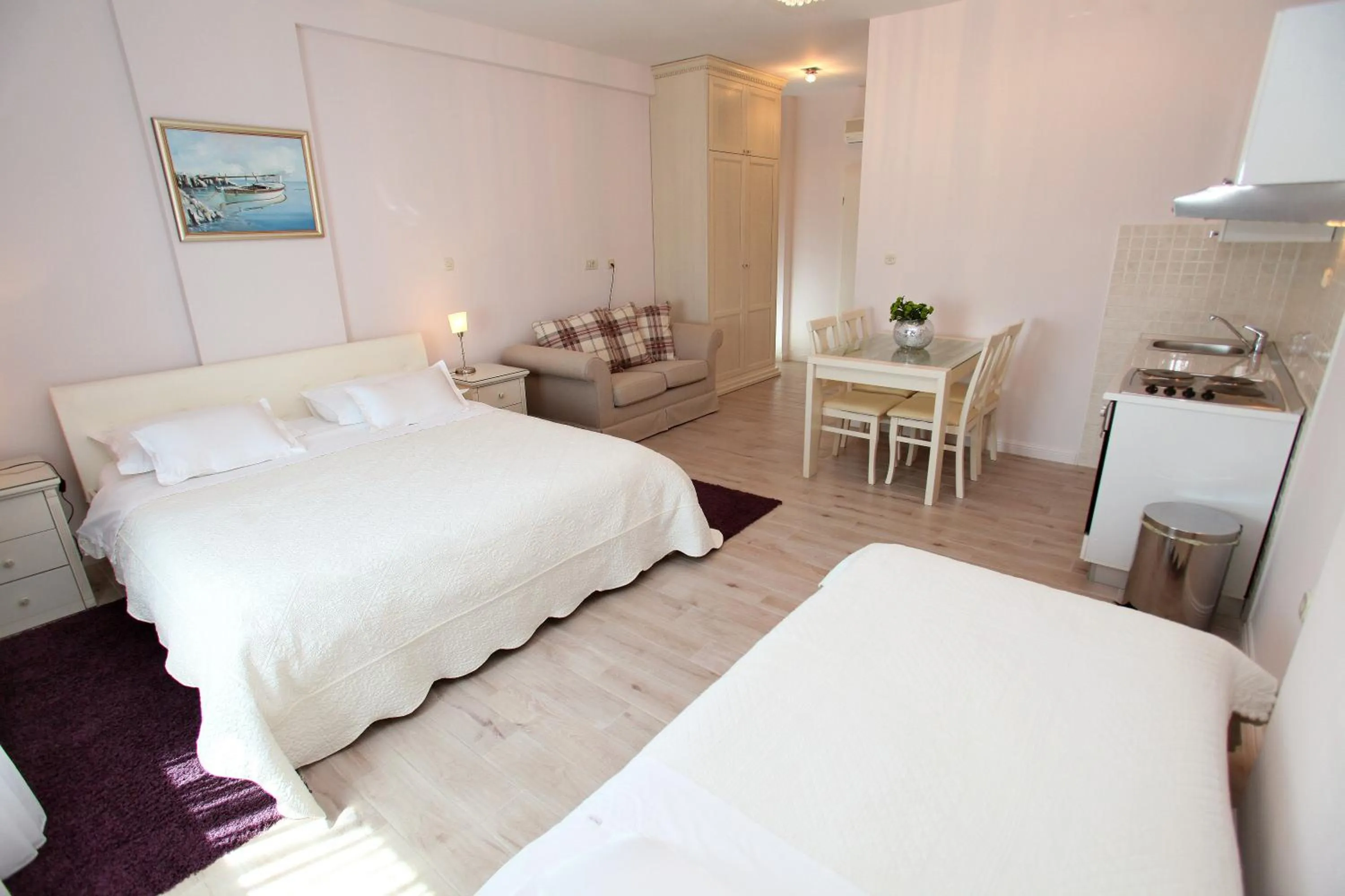 Photo of the whole room, Bed in Hotel Bellevue Trogir