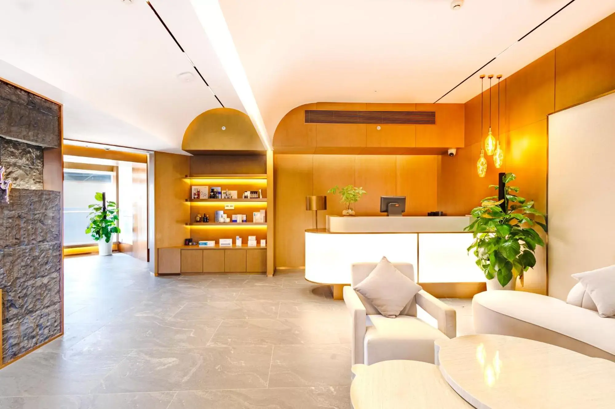 Property building, Lobby/Reception in Howard Johnson Plaza by Wyndham Blue Bay Sihanoukville