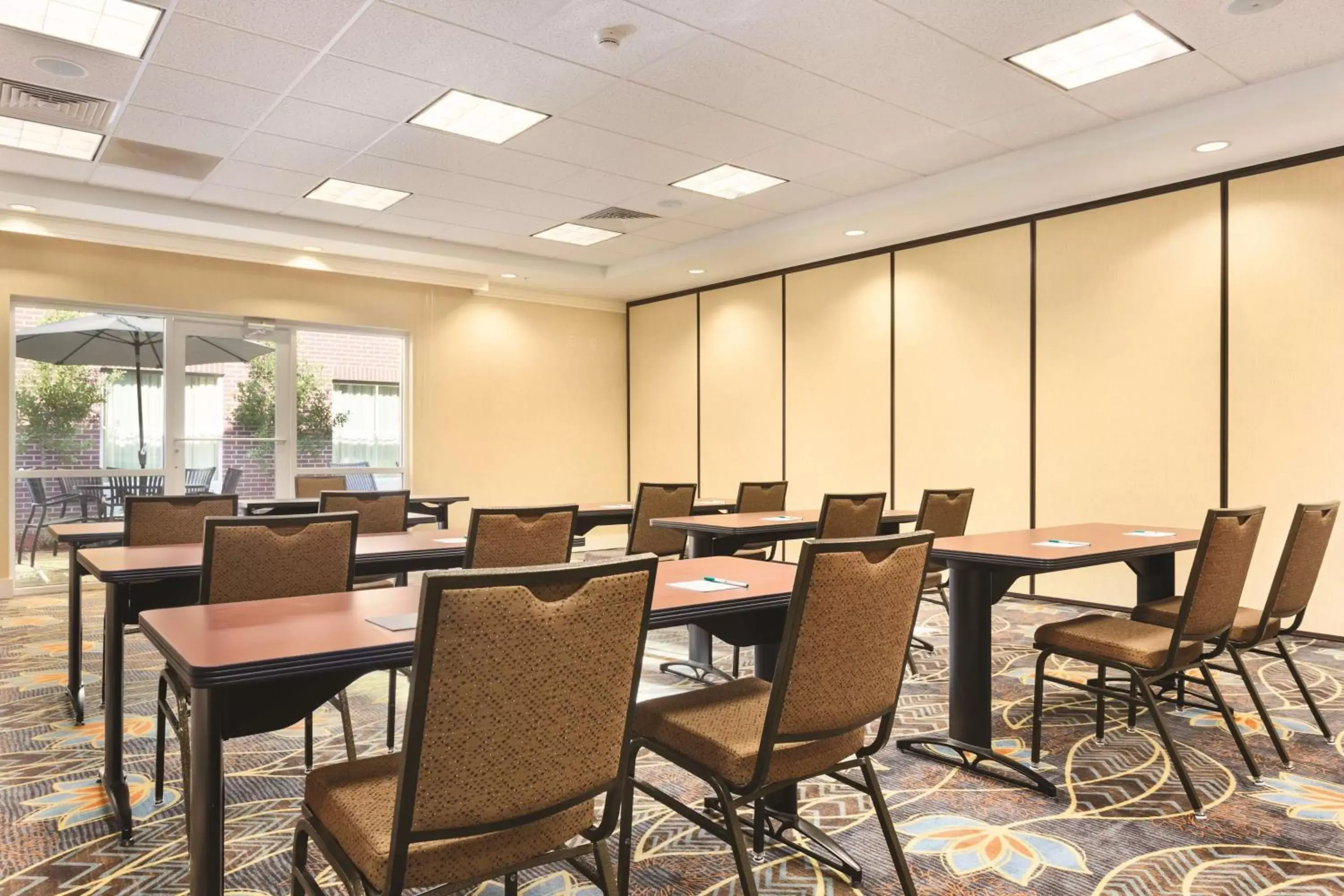 Meeting/conference room in Homewood Suites Atlanta Airport North