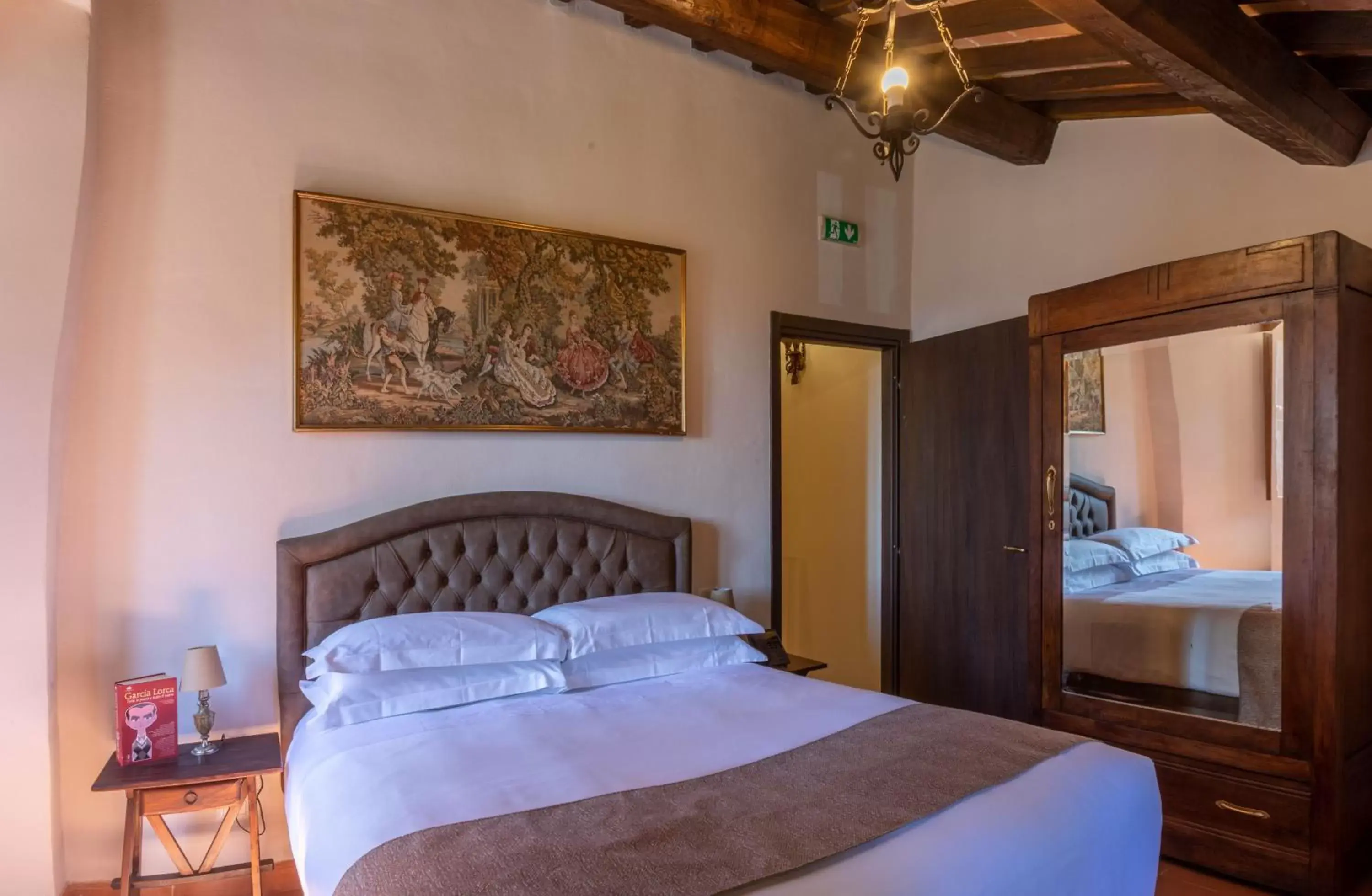 Bedroom, Bed in Borgo Petroro