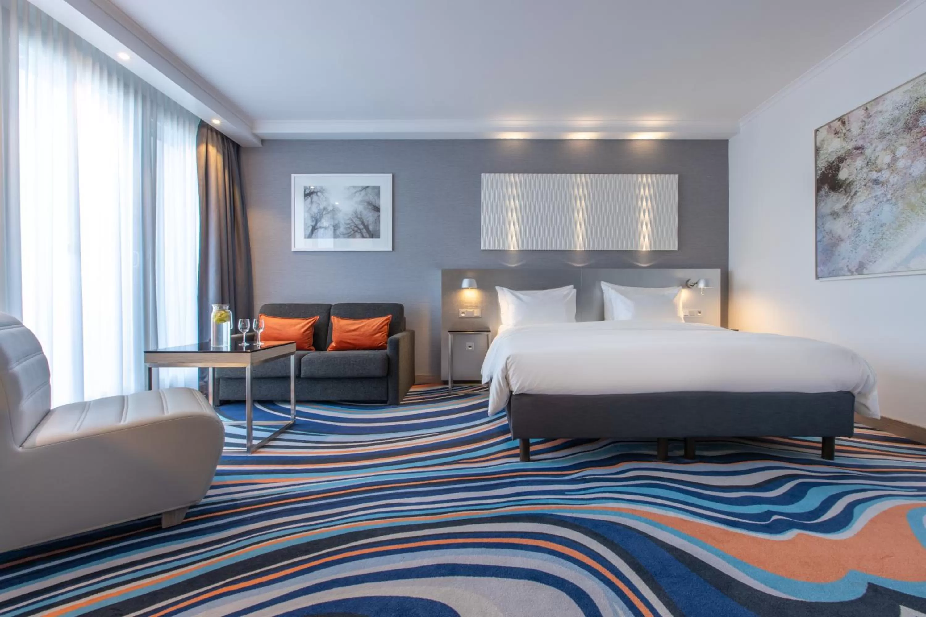 Photo of the whole room, Bed in Radisson Blu Hotel Hannover