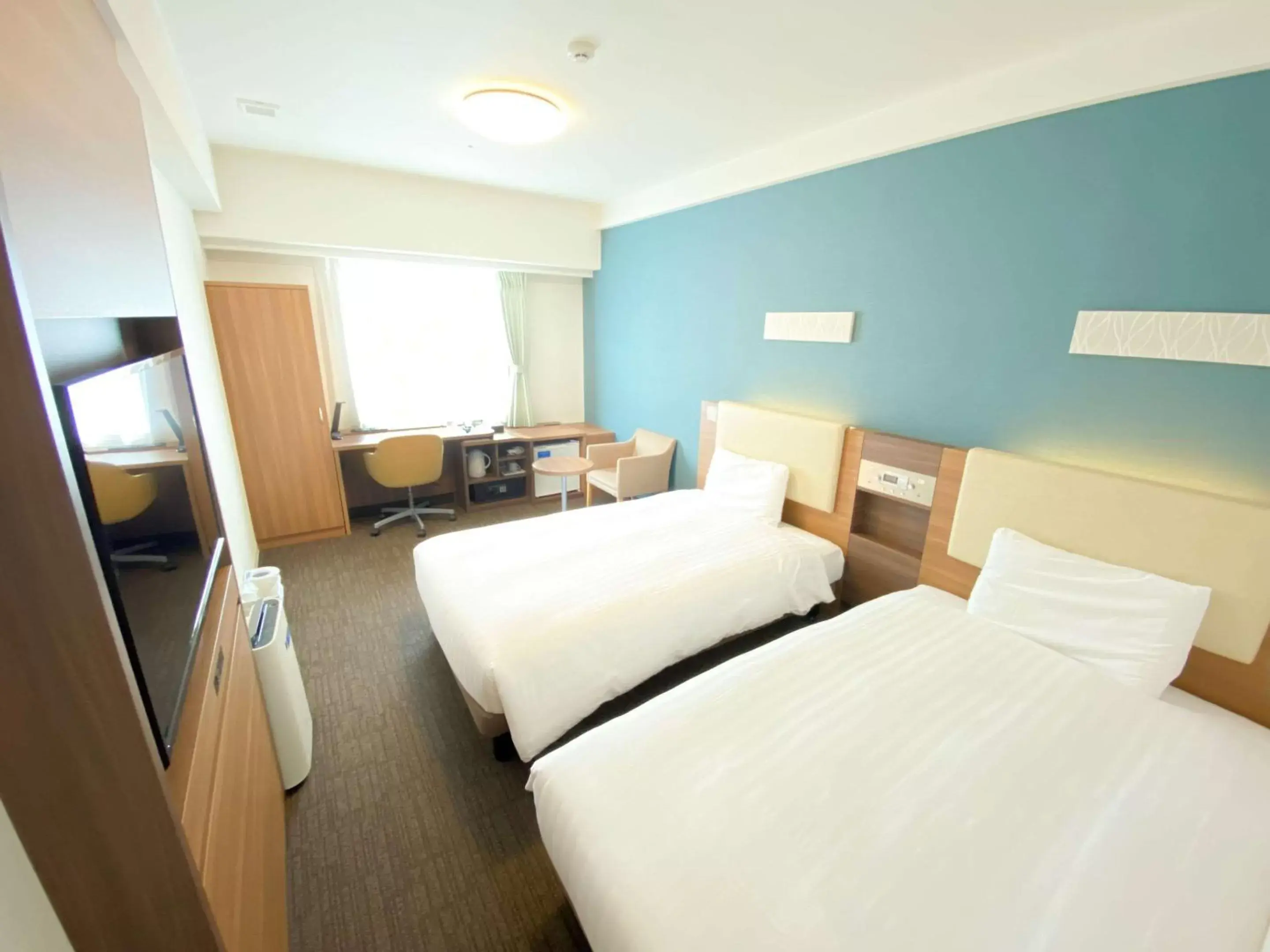 Bedroom, Bed in Comfort Hotel Sapporo Susukino