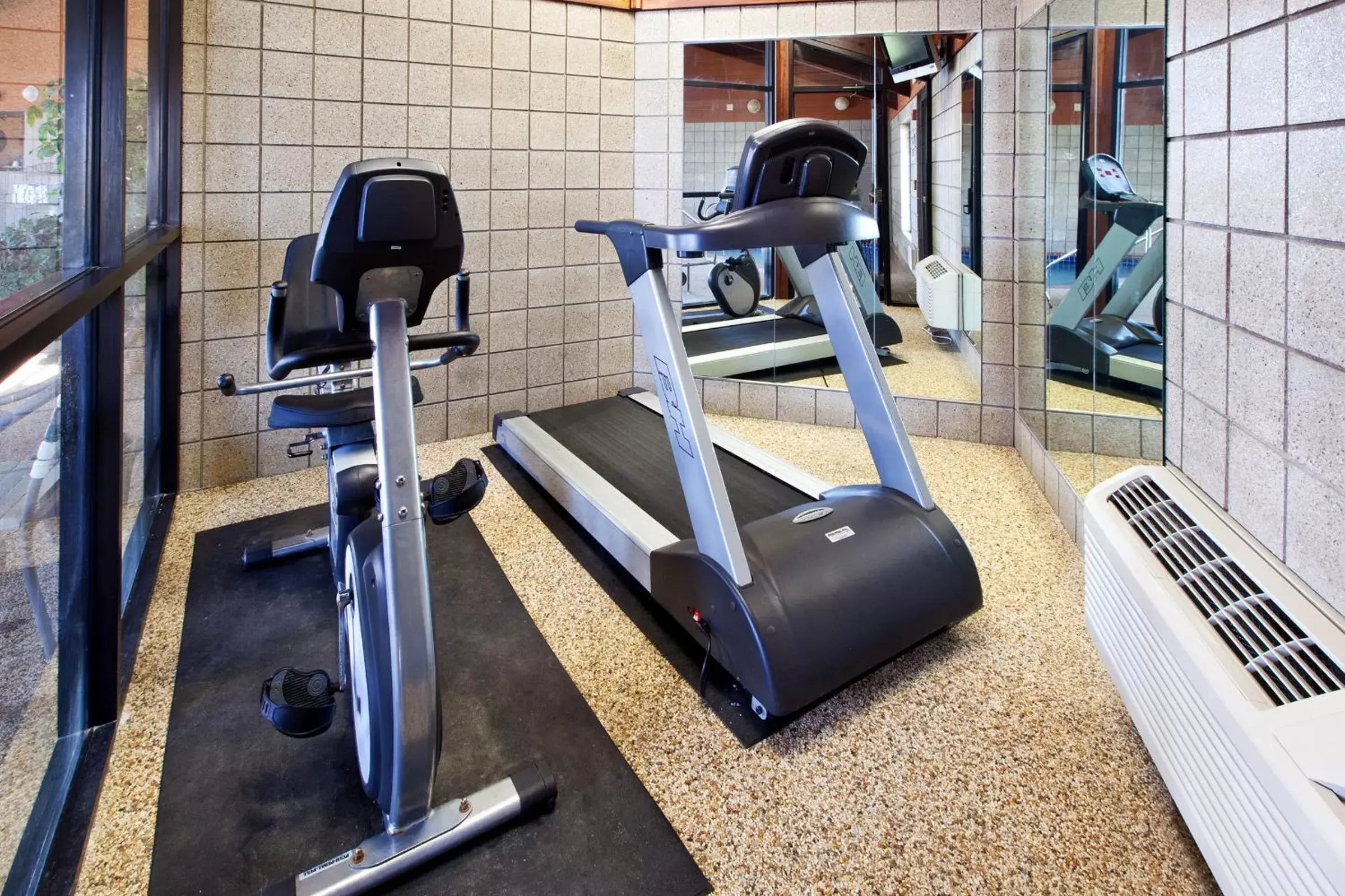 Fitness Center/Facilities in AmericInn by Wyndham Cedar Falls