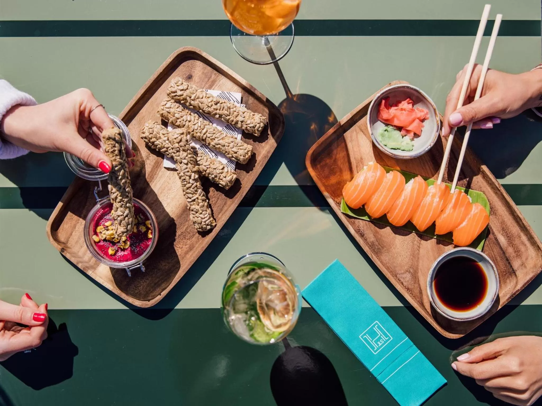 Restaurant/places to eat in Kimpton - St Honoré Paris by IHG