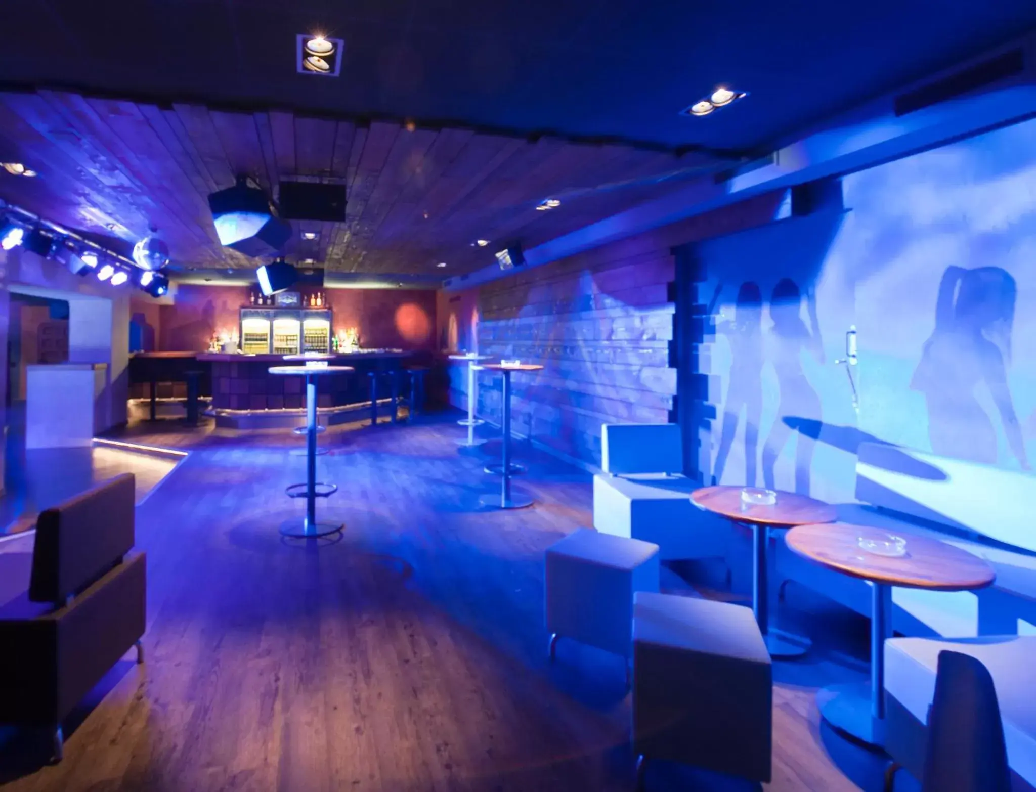 Lounge or bar in Hotel Spinne Grindelwald Lounge or bar in Hotel Spinne Grindelwald