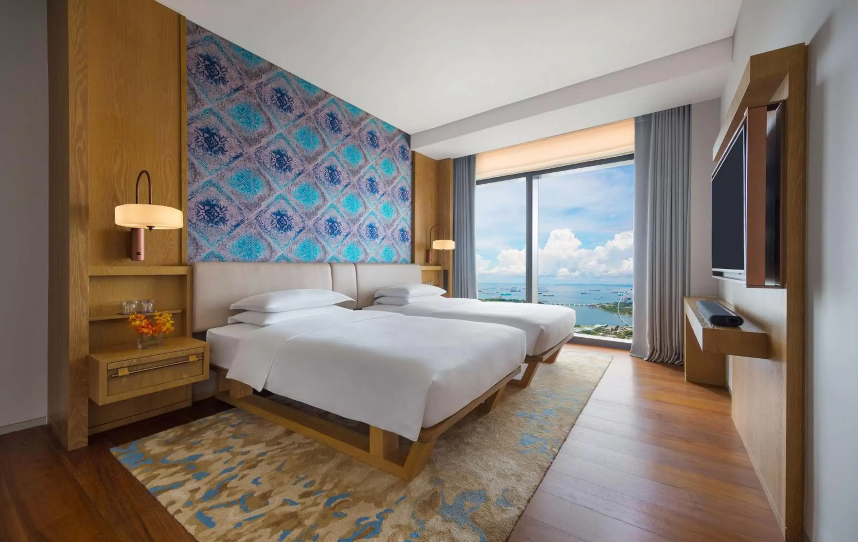 Photo of the whole room, Bed in Andaz Singapore A Concept by Hyatt