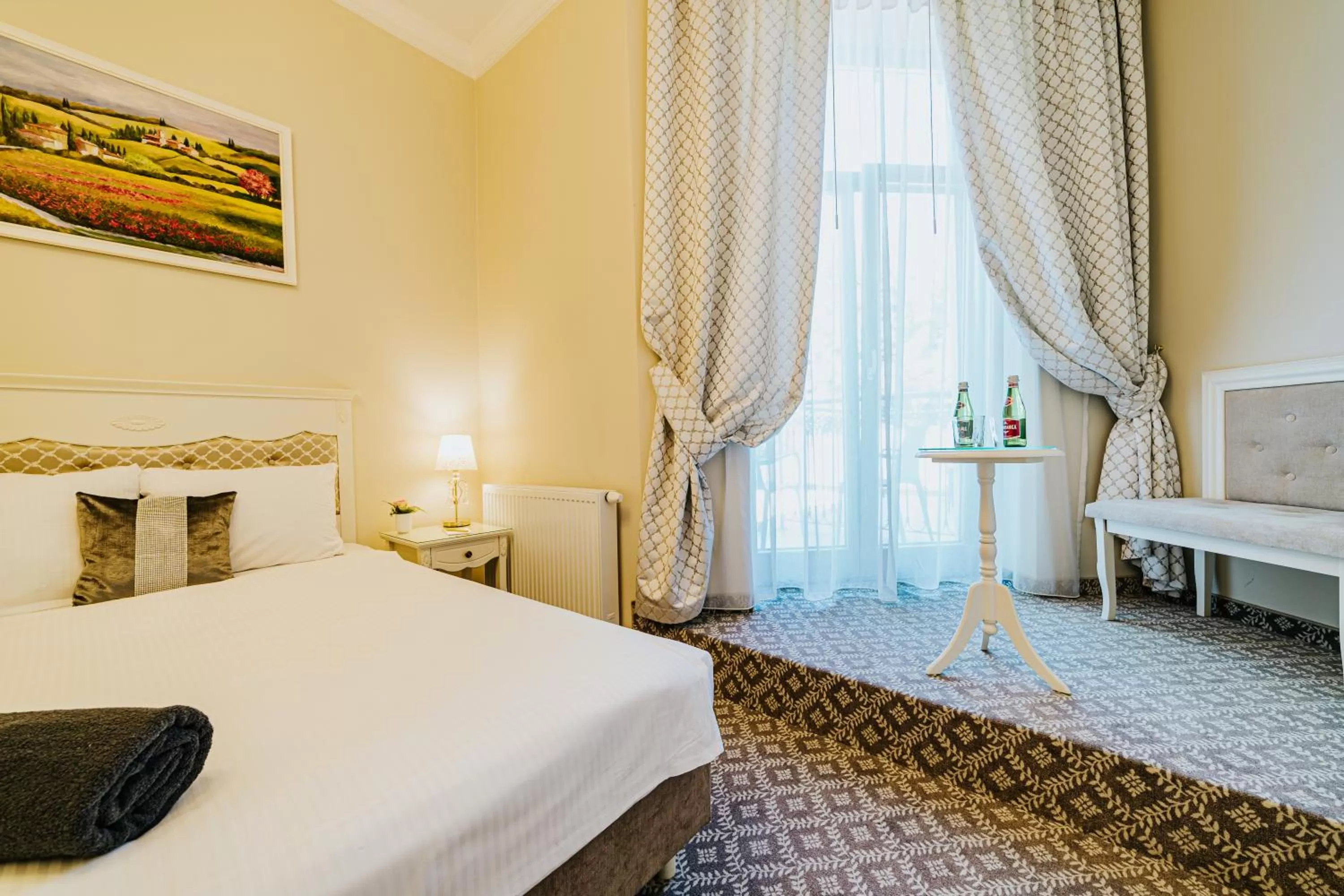 Bed in Hotel Willa Flora