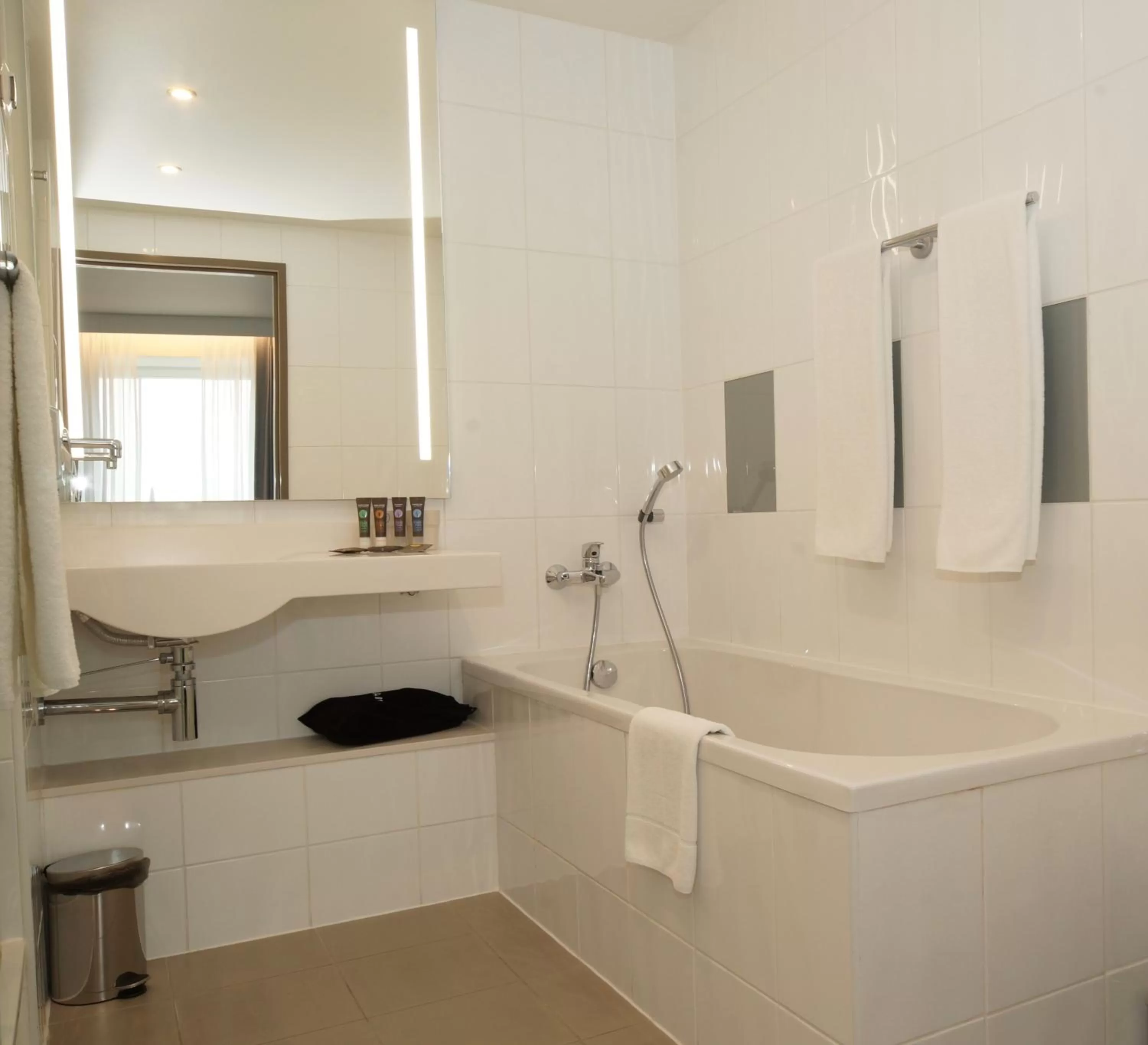 Bedroom in Novotel Vilnius Centre