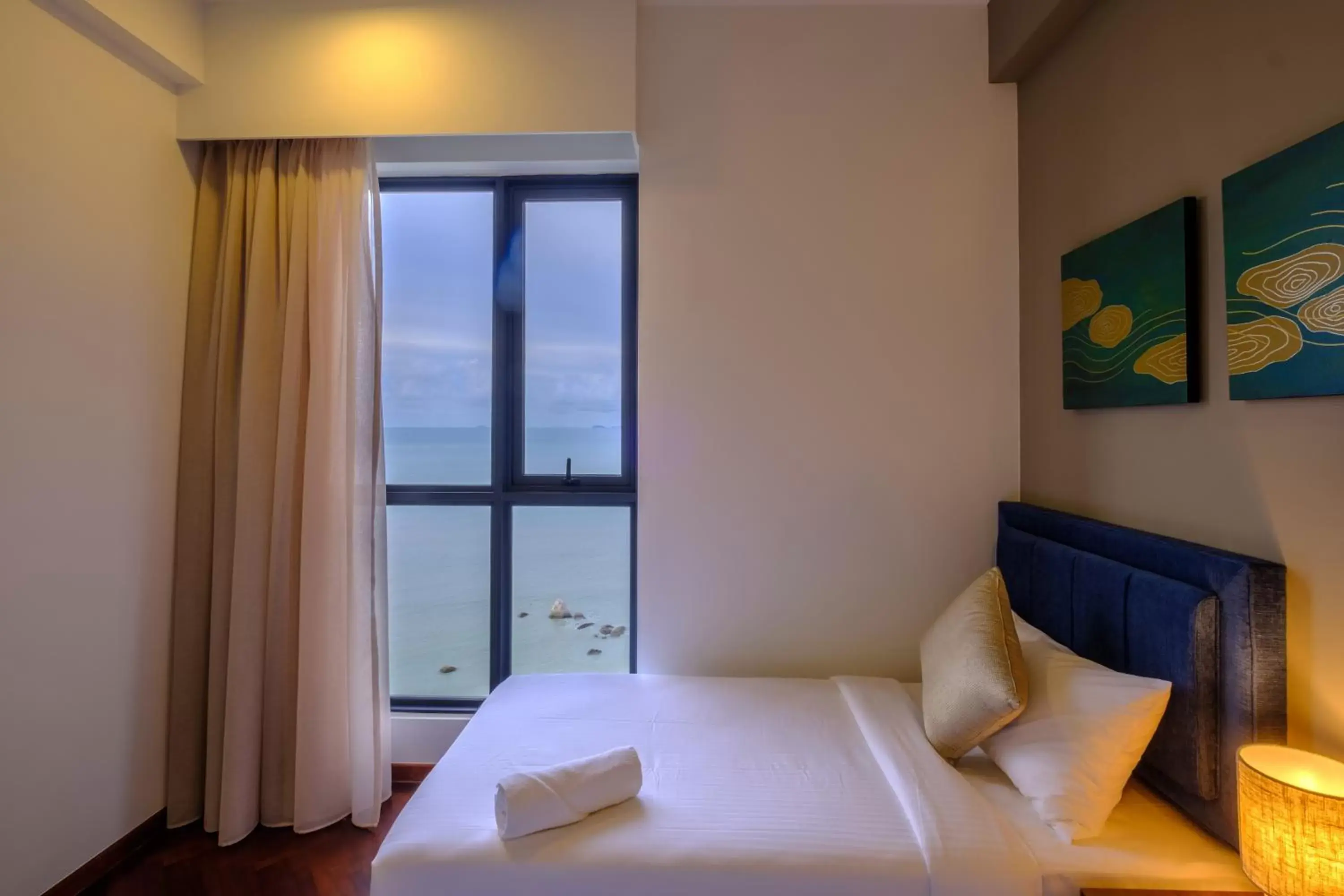 Bedroom, Bed in Tanjung Point Residences