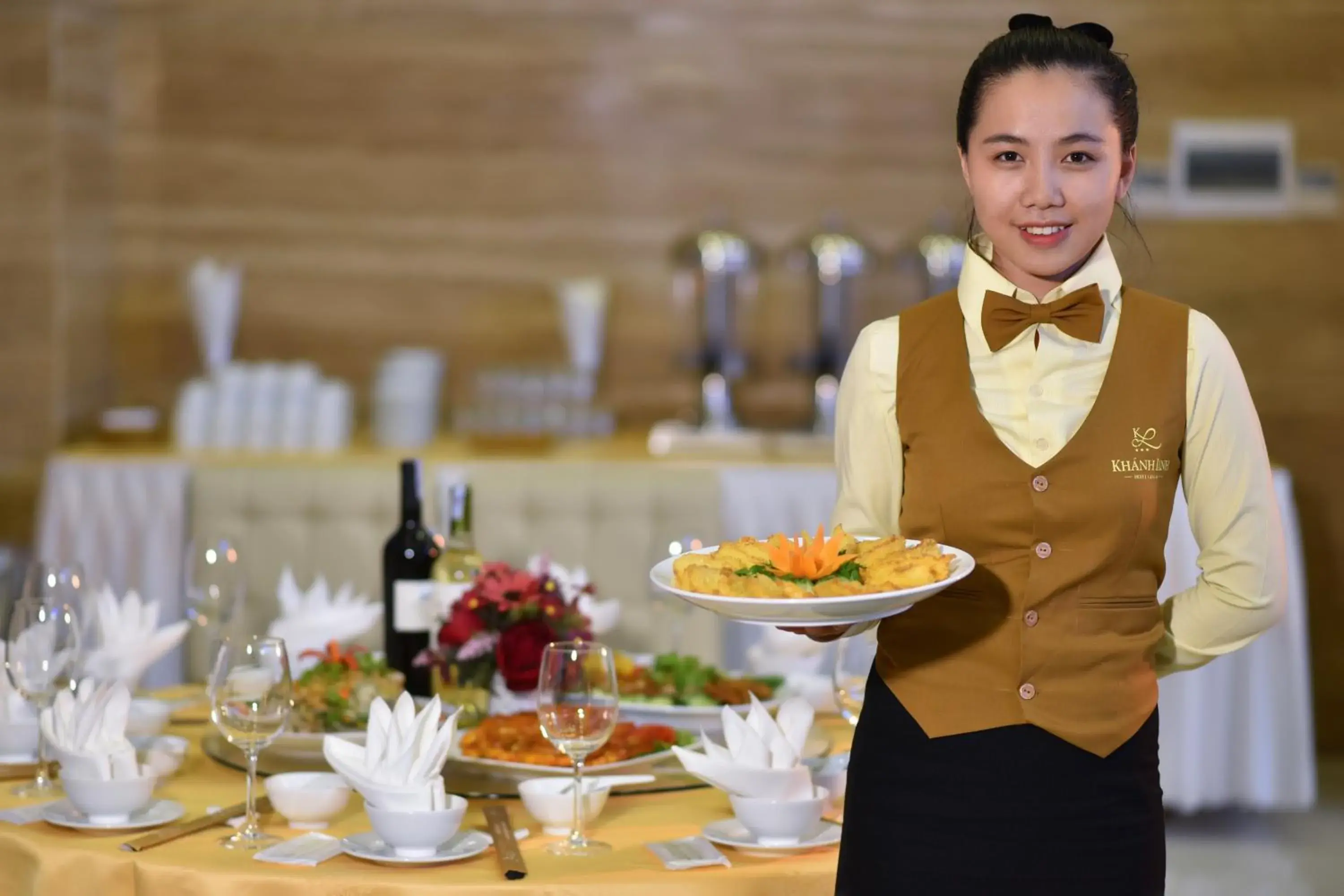 Restaurant/places to eat, Staff in Khanh Linh Hotel